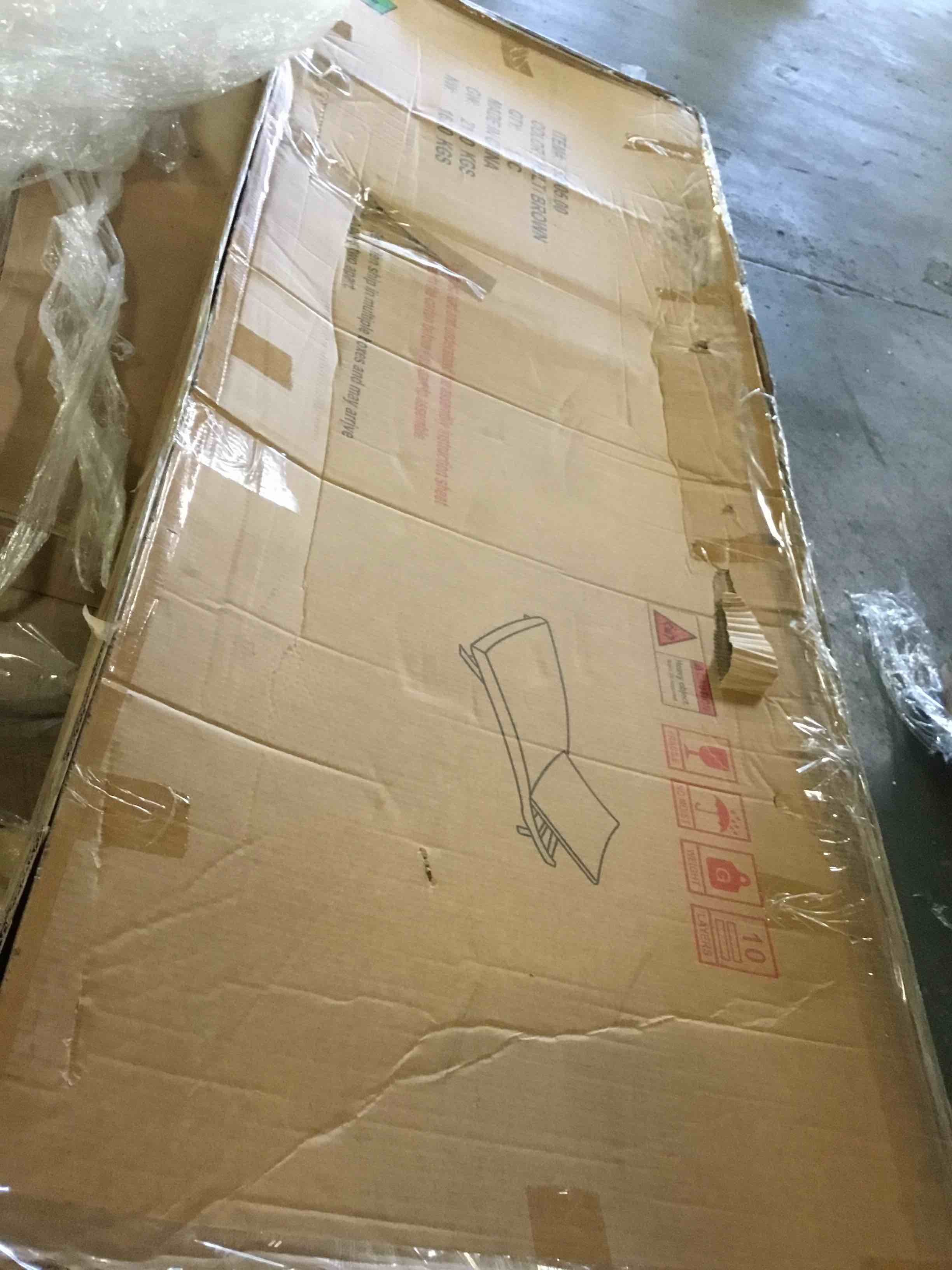 https://s3.amazonaws.com/lotting-images-prod/bidfta/BLU5142827_1694615592466.jpeg