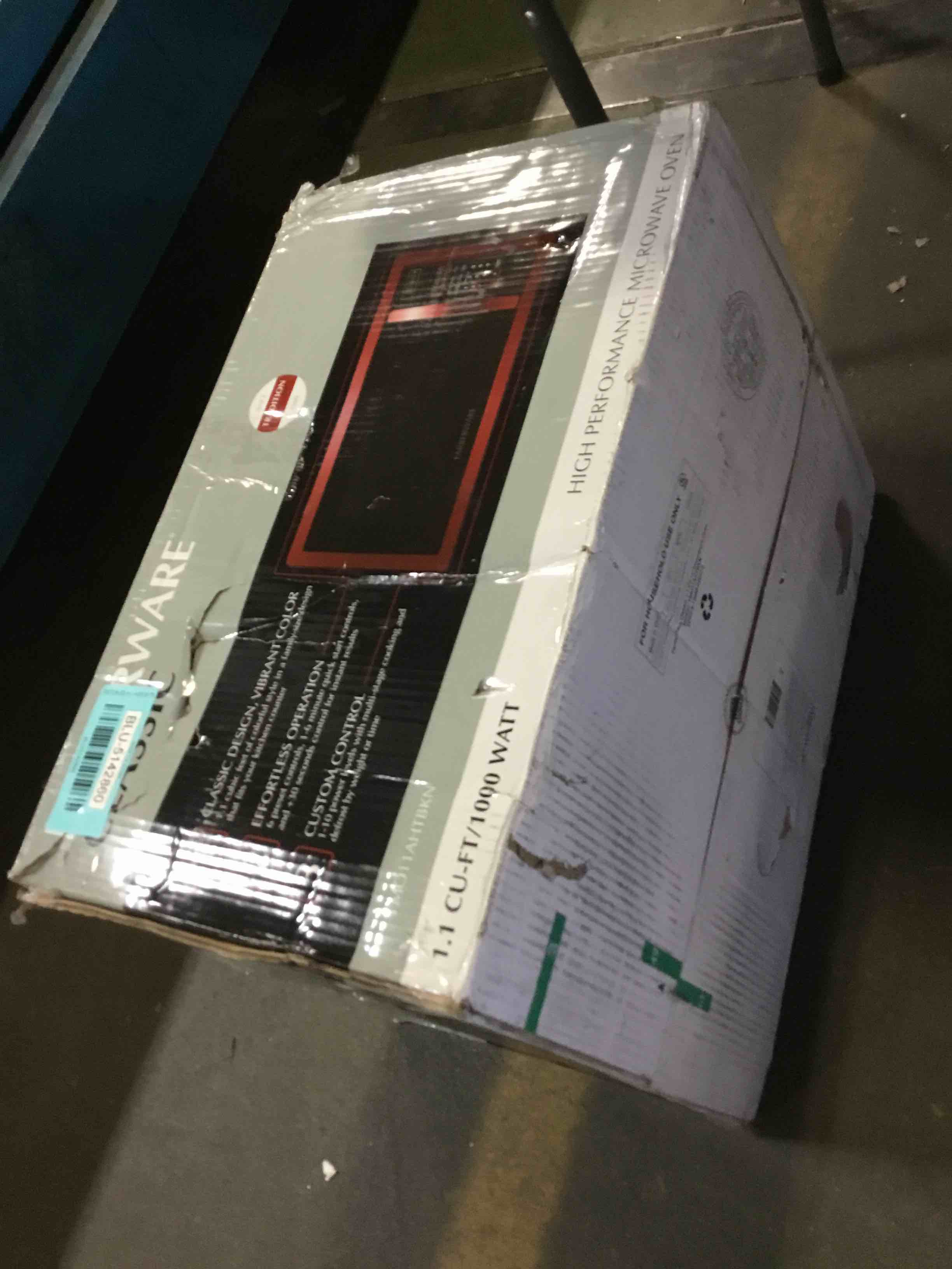 https://s3.amazonaws.com/lotting-images-prod/bidfta/BLU5142860_1694620167967.jpeg