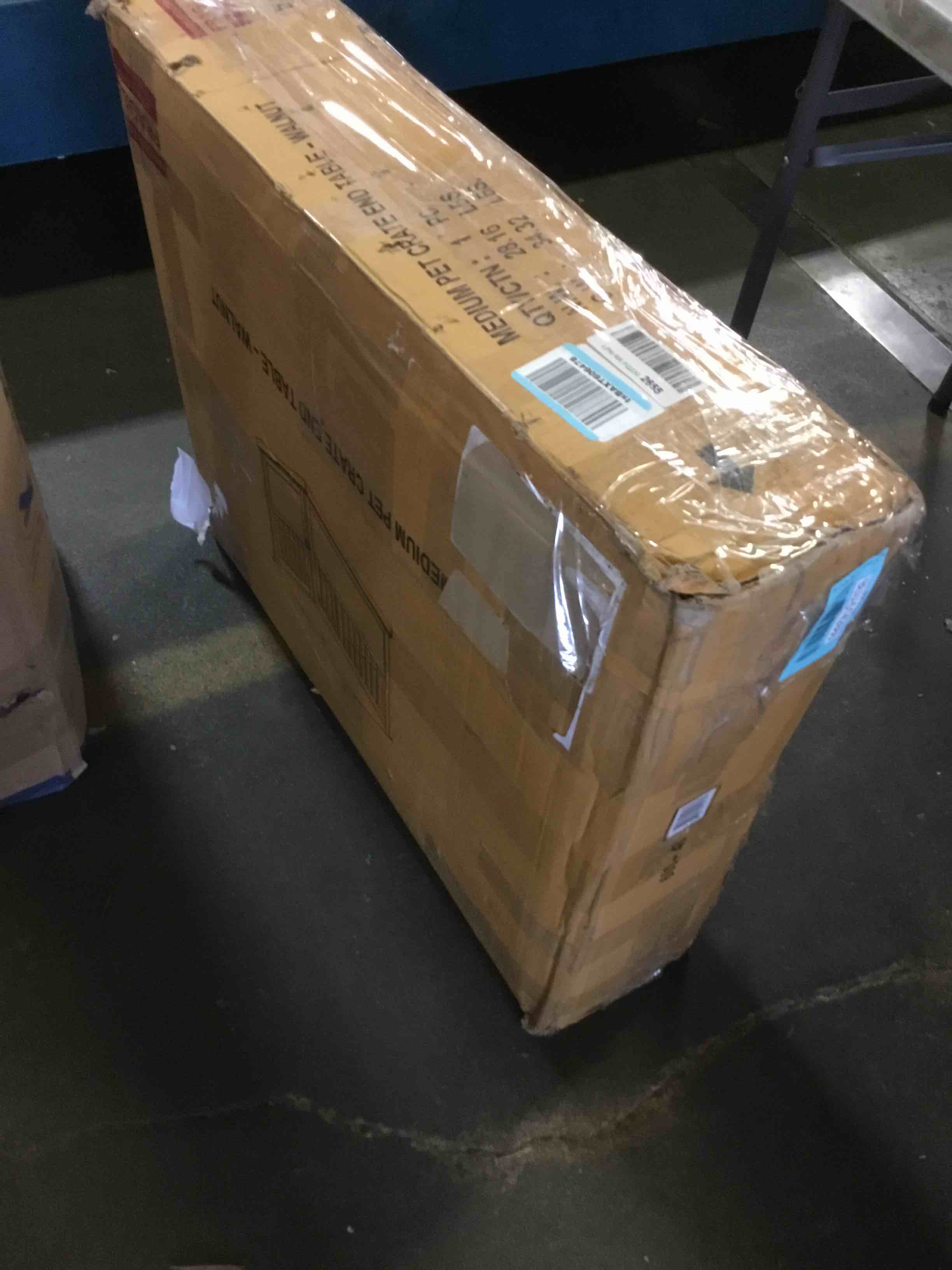 https://s3.amazonaws.com/lotting-images-prod/bidfta/BLU5142886_1694625989212.jpeg