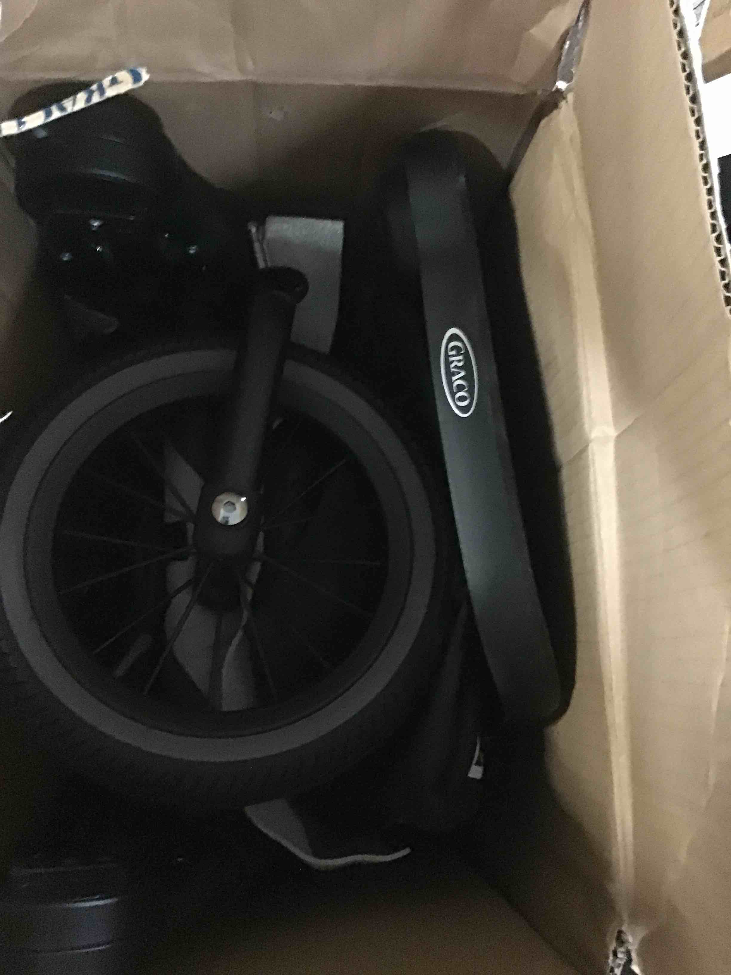 https://s3.amazonaws.com/lotting-images-prod/bidfta/BLU5143019_1694708755358.jpeg