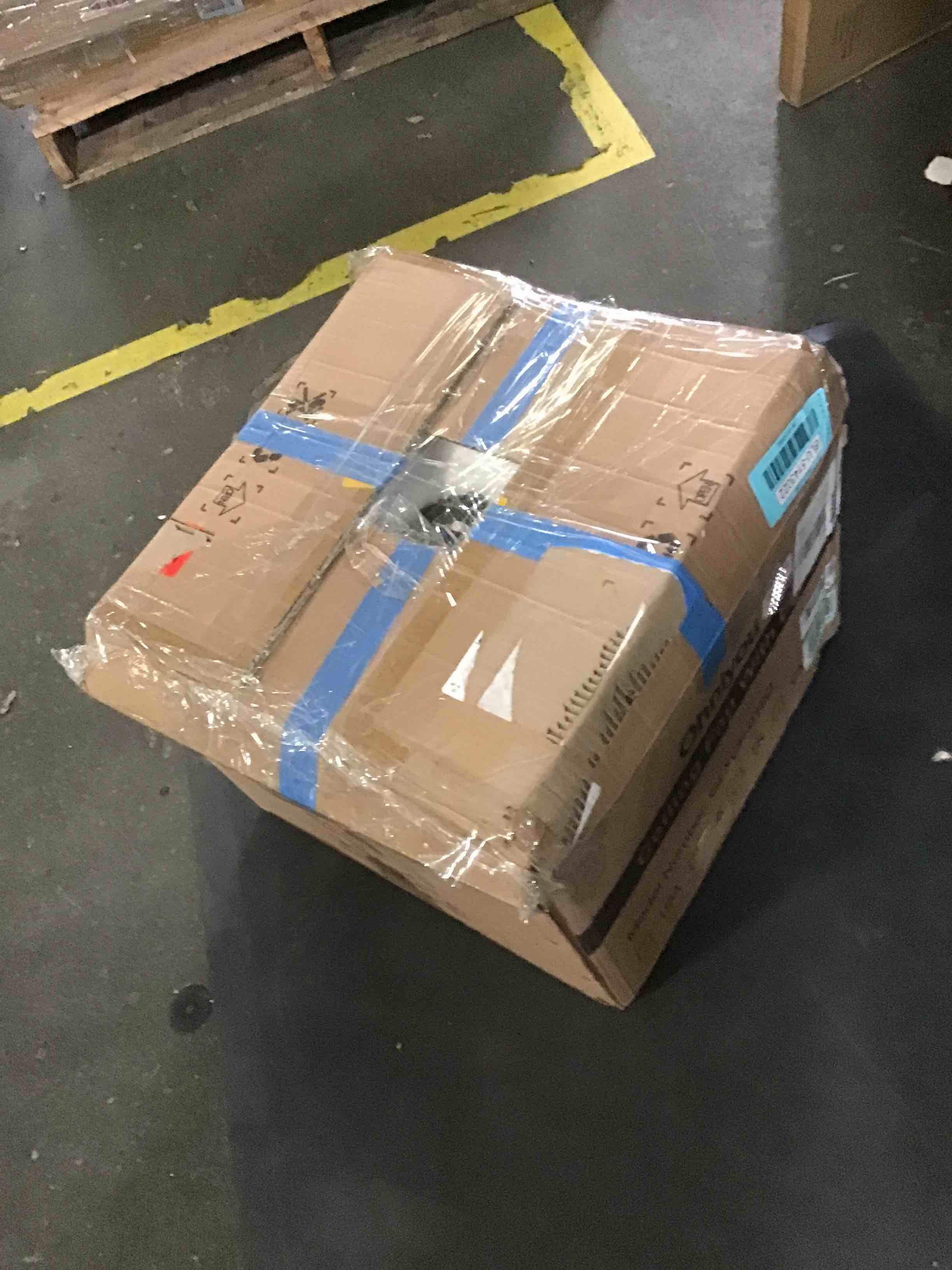 https://s3.amazonaws.com/lotting-images-prod/bidfta/BLU5143022_1694709247478.jpeg