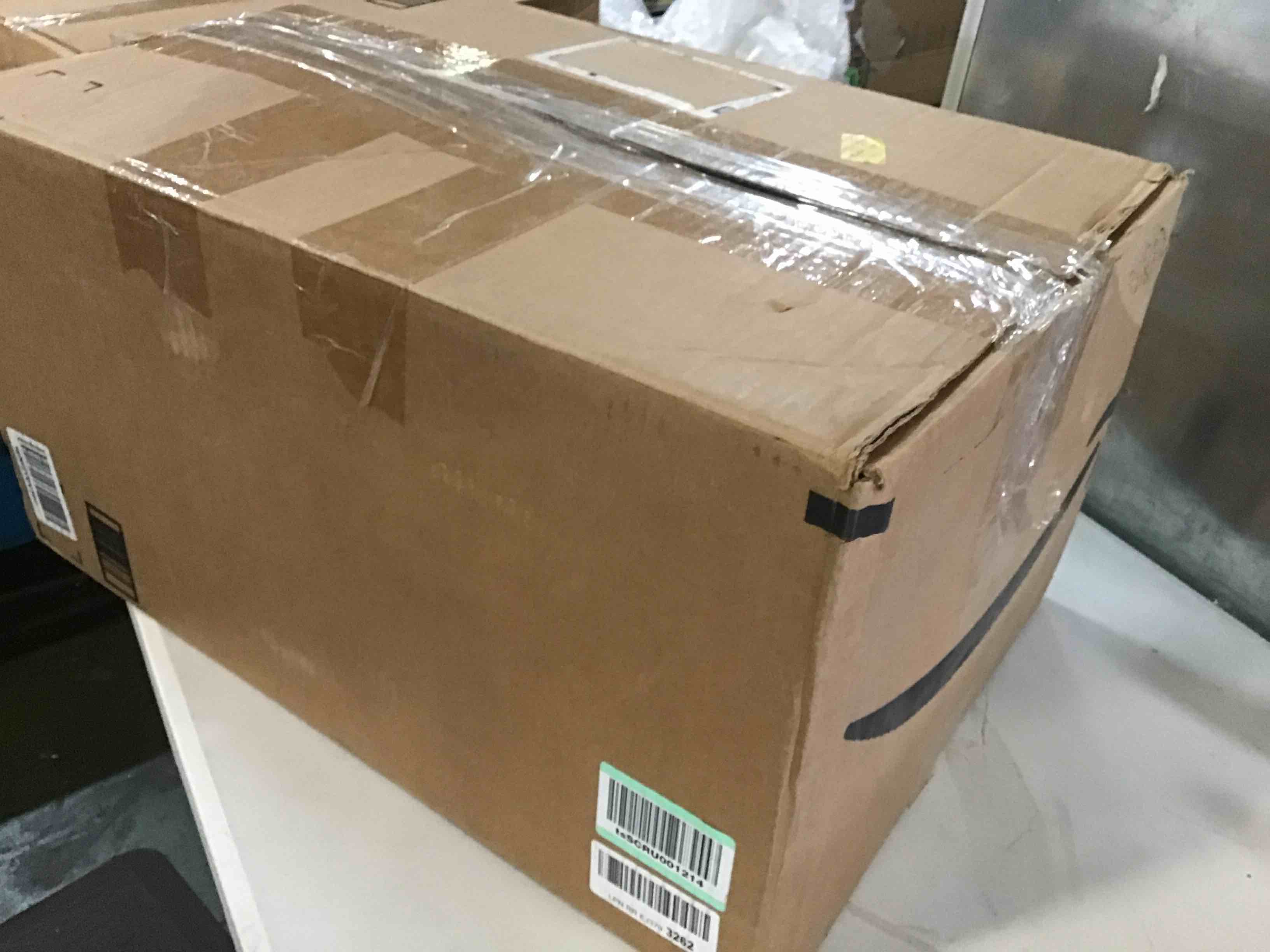 https://s3.amazonaws.com/lotting-images-prod/bidfta/BLU5143349_1695050877751.jpeg