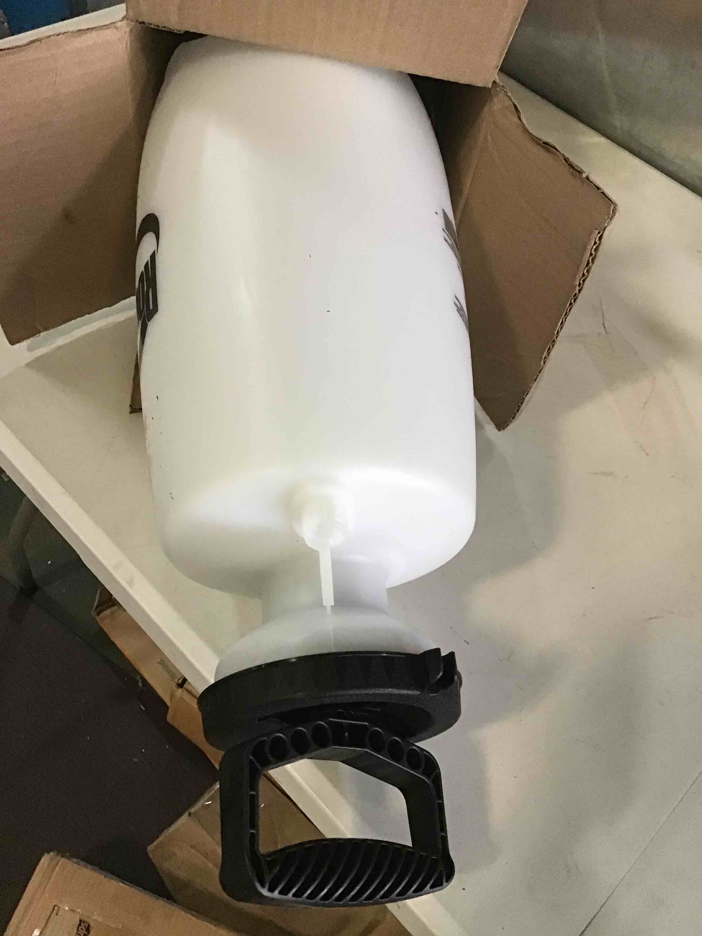 https://s3.amazonaws.com/lotting-images-prod/bidfta/BLU5143394_1695057359701.jpeg