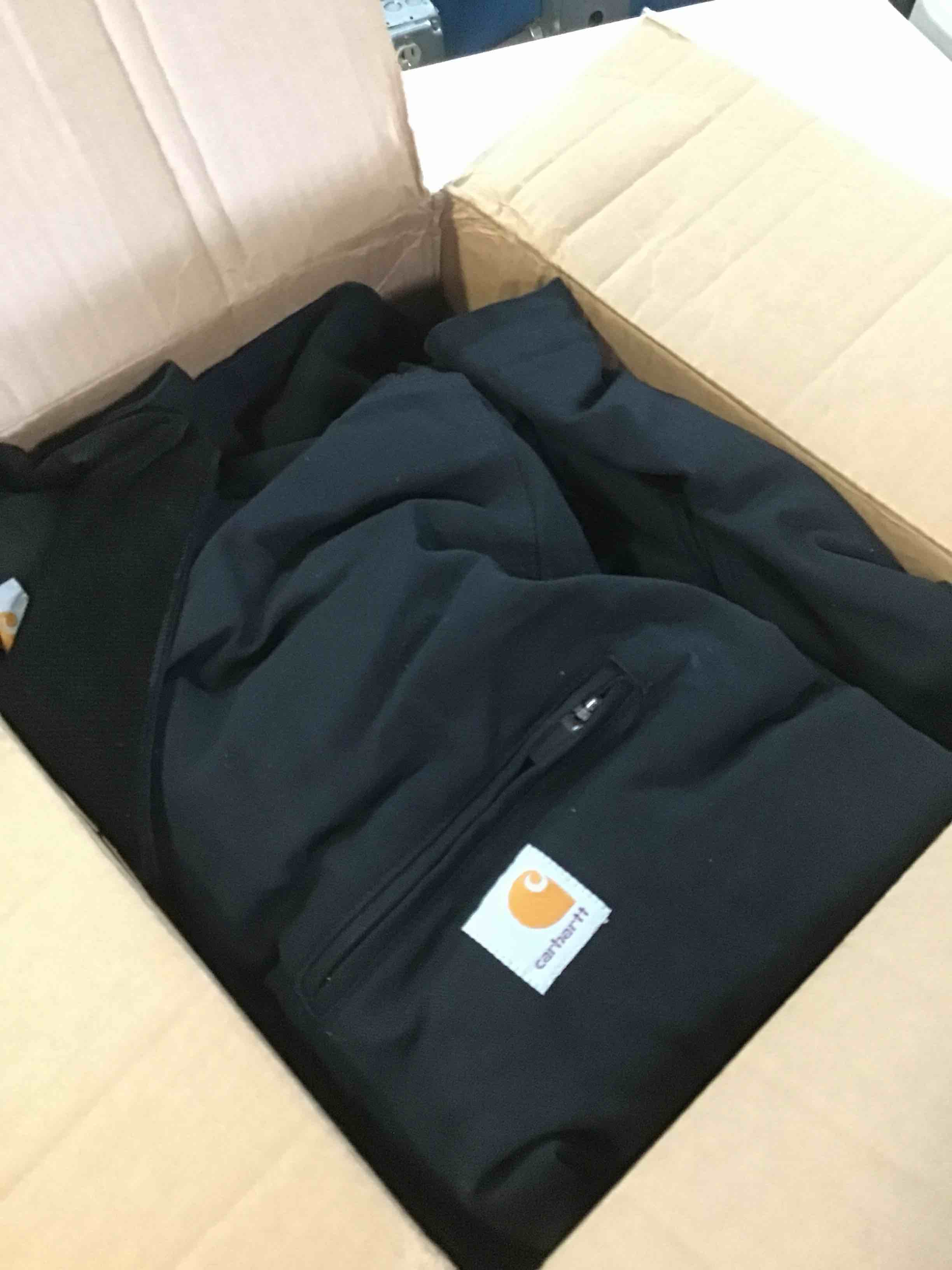 https://s3.amazonaws.com/lotting-images-prod/bidfta/BLU5143485_1695067211285.jpeg