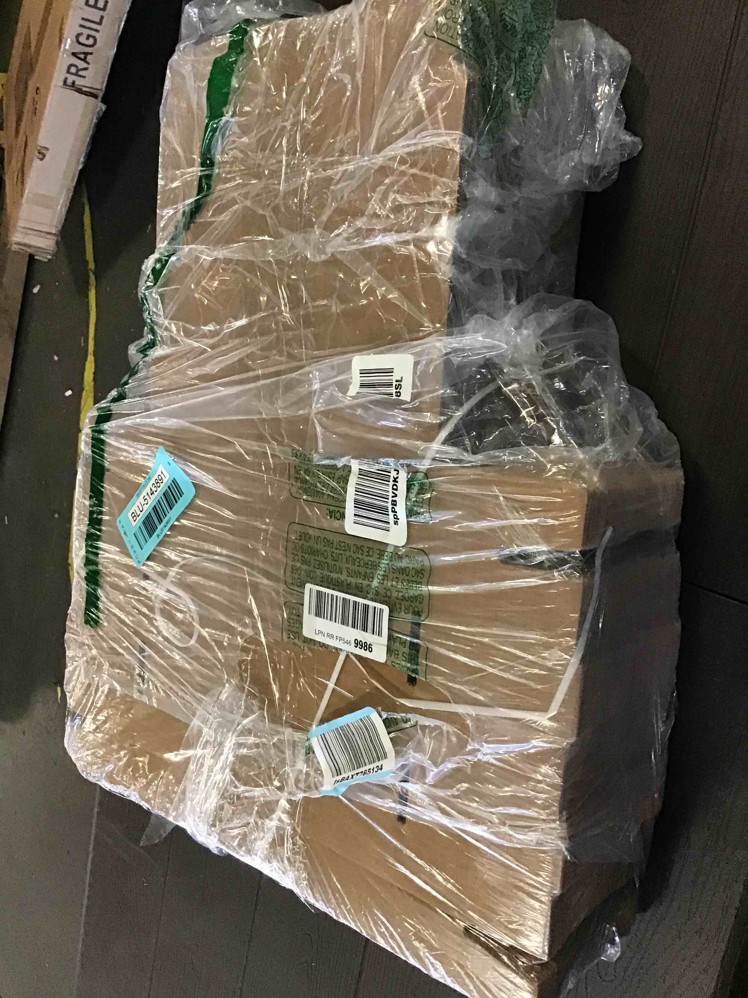 https://s3.amazonaws.com/lotting-images-prod/bidfta/BLU5143891_1695221113437.jpeg