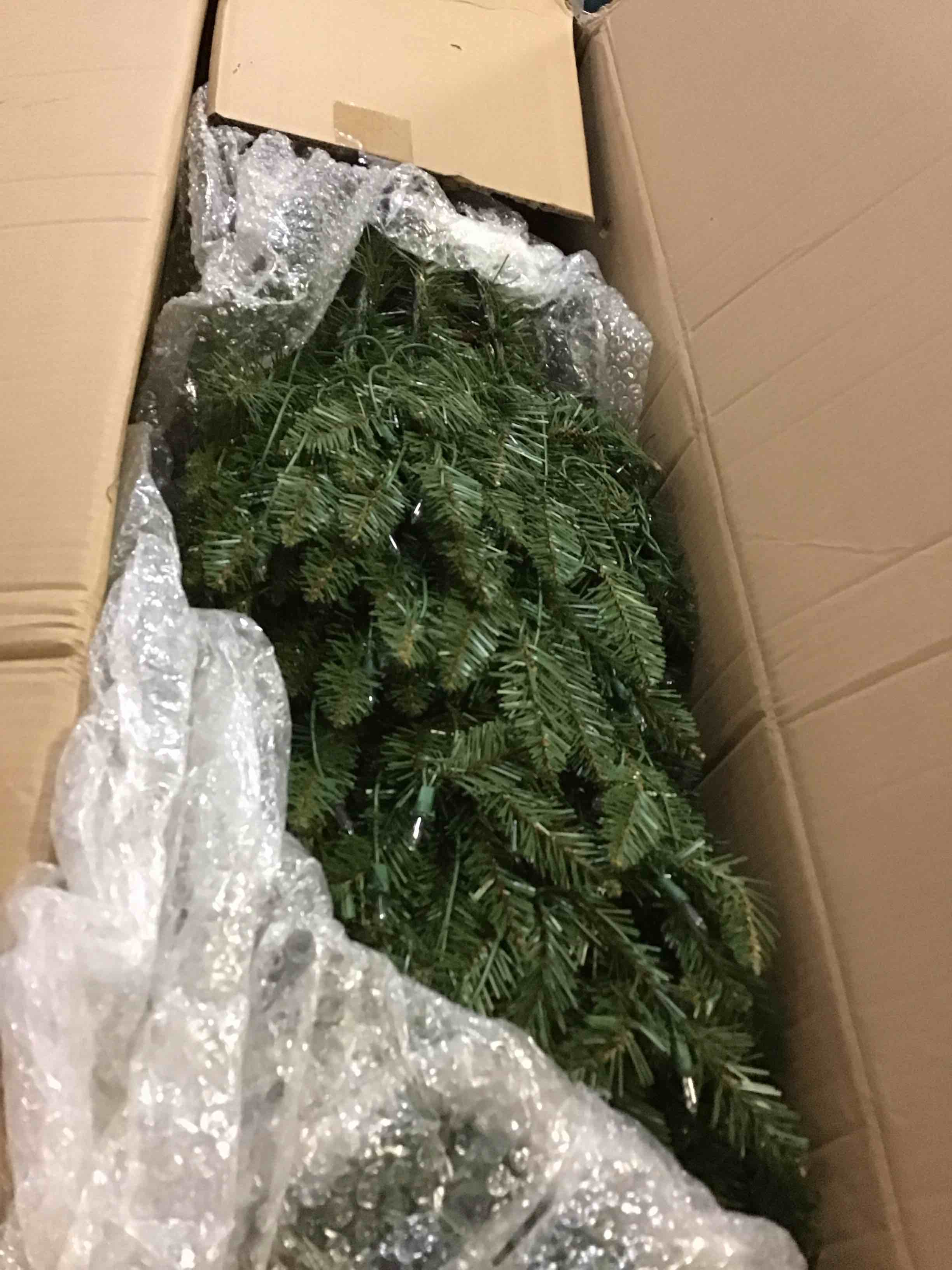 https://s3.amazonaws.com/lotting-images-prod/bidfta/BLU5145484_1699900129182.jpeg