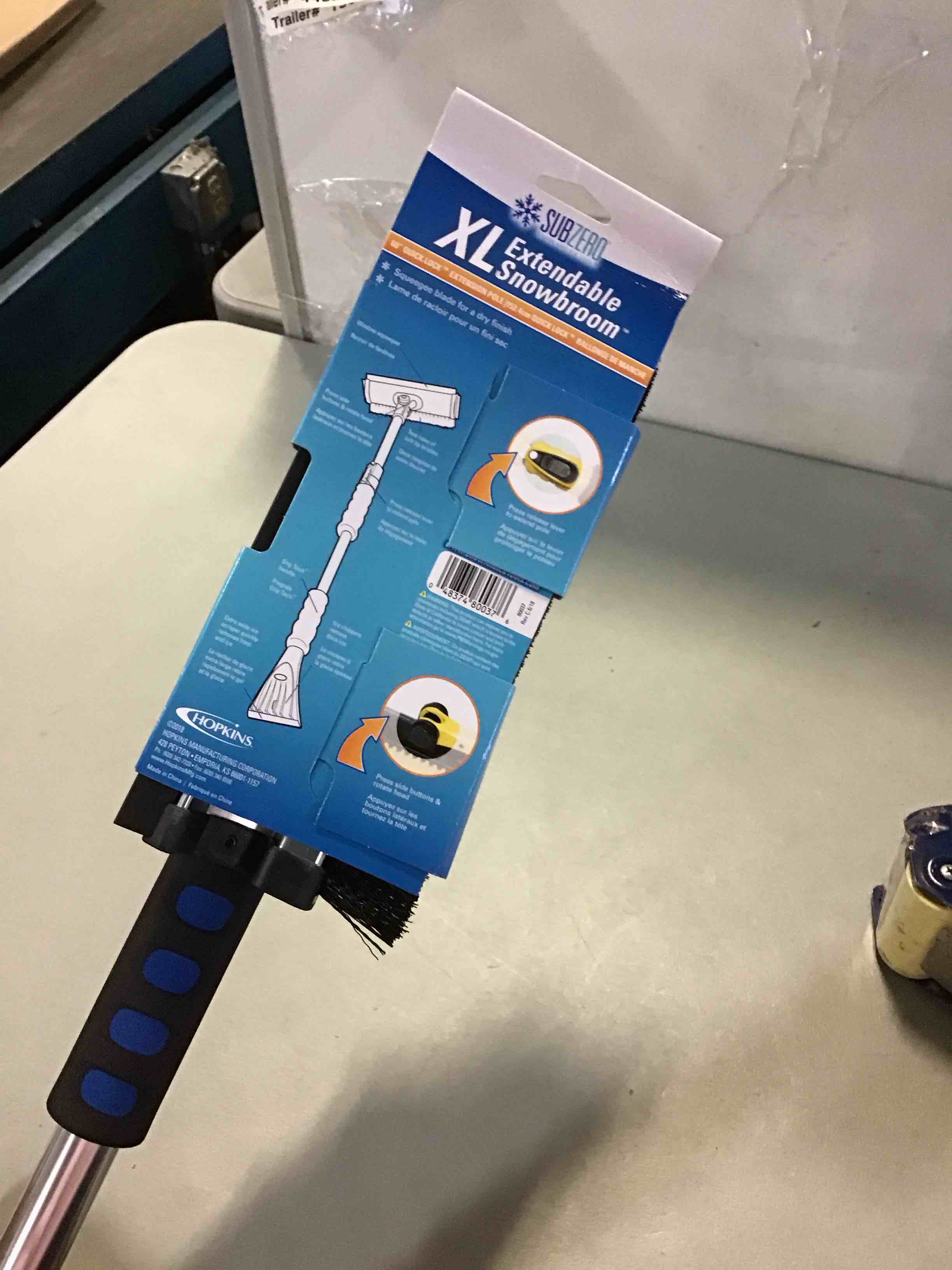 https://s3.amazonaws.com/lotting-images-prod/bidfta/BLU5145501_1699902547778.jpeg
