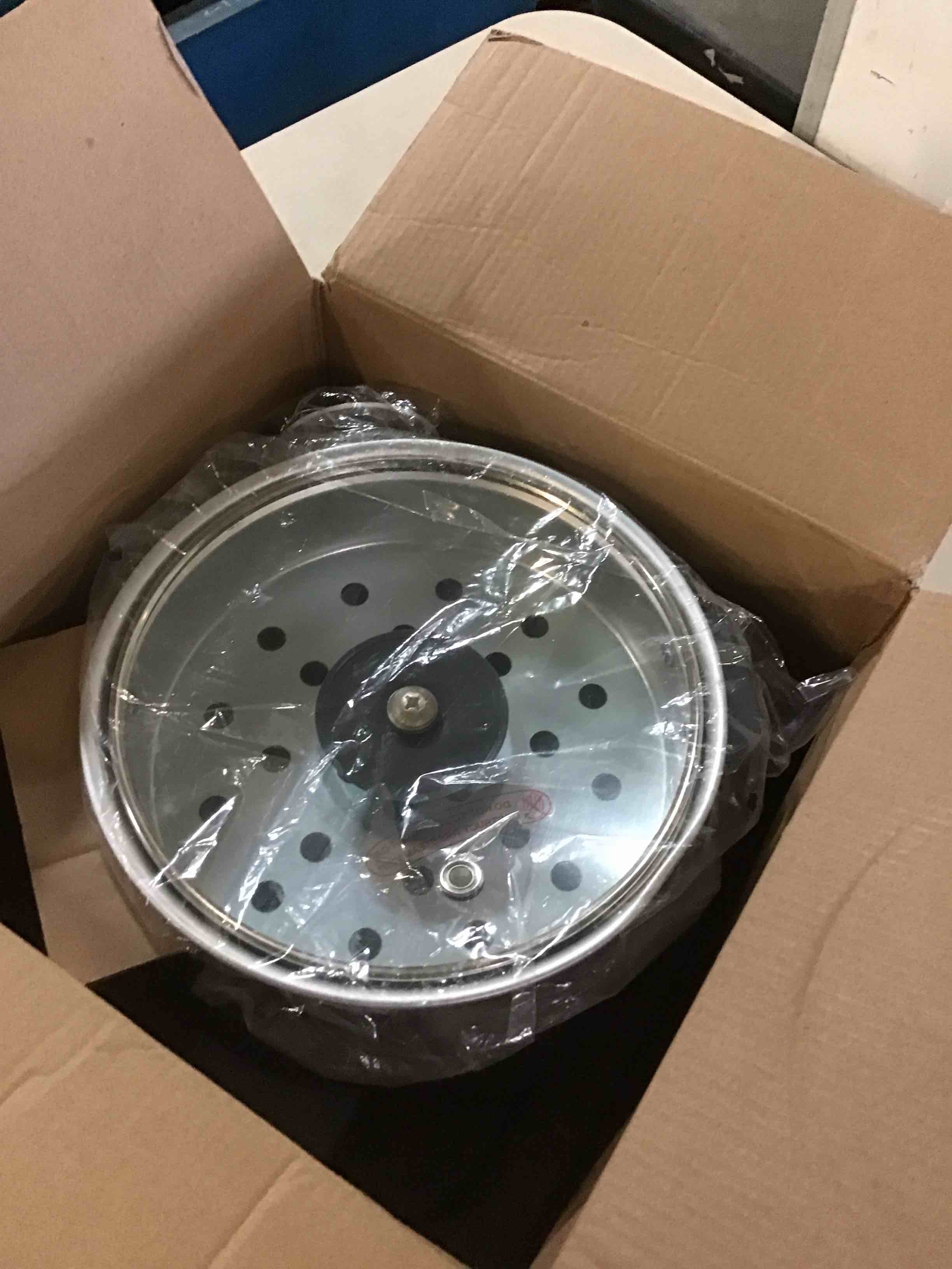 https://s3.amazonaws.com/lotting-images-prod/bidfta/BLU5145935_1700075019436.jpeg
