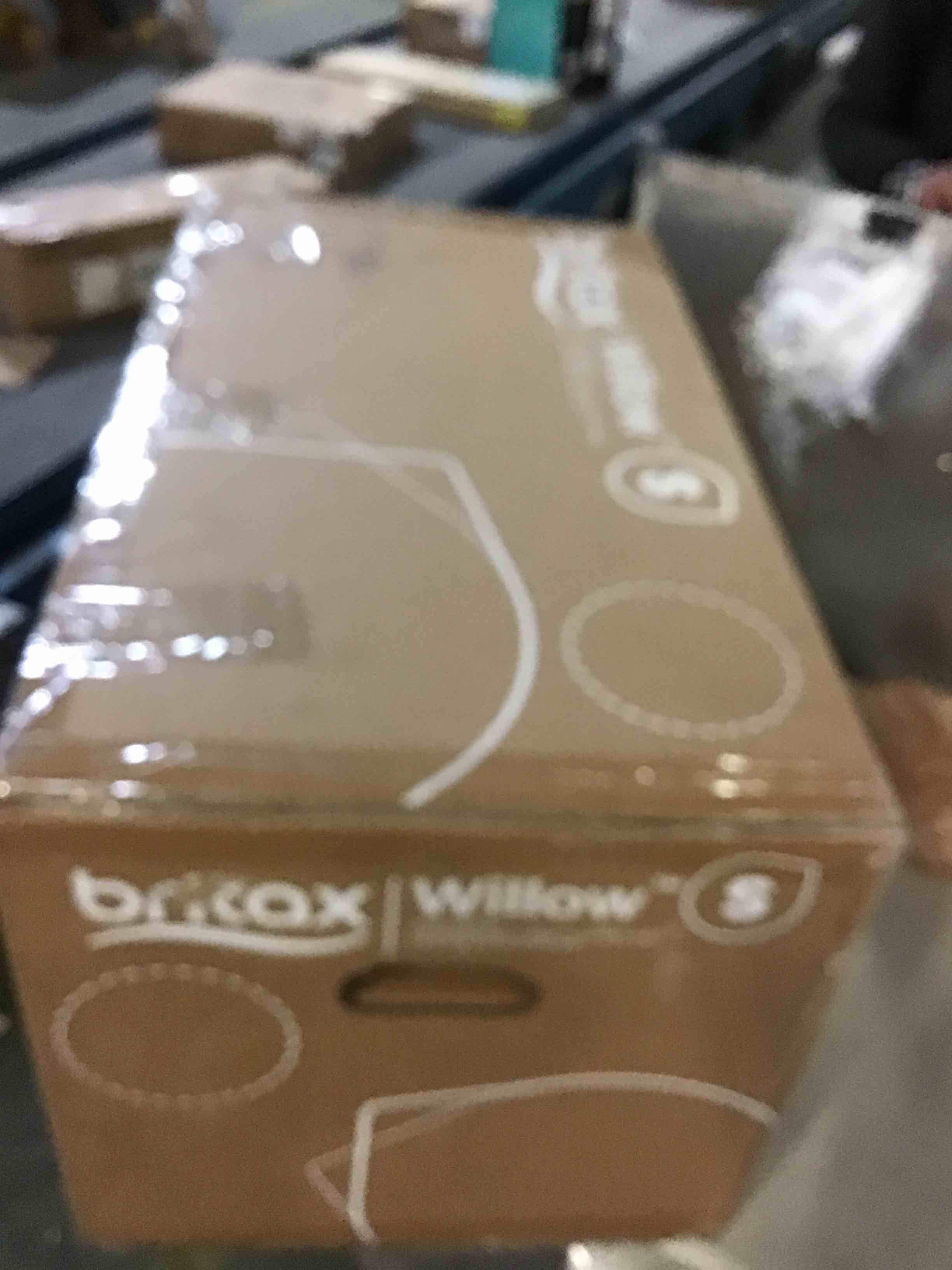 https://s3.amazonaws.com/lotting-images-prod/bidfta/BLU5146222_1700227230764.jpeg