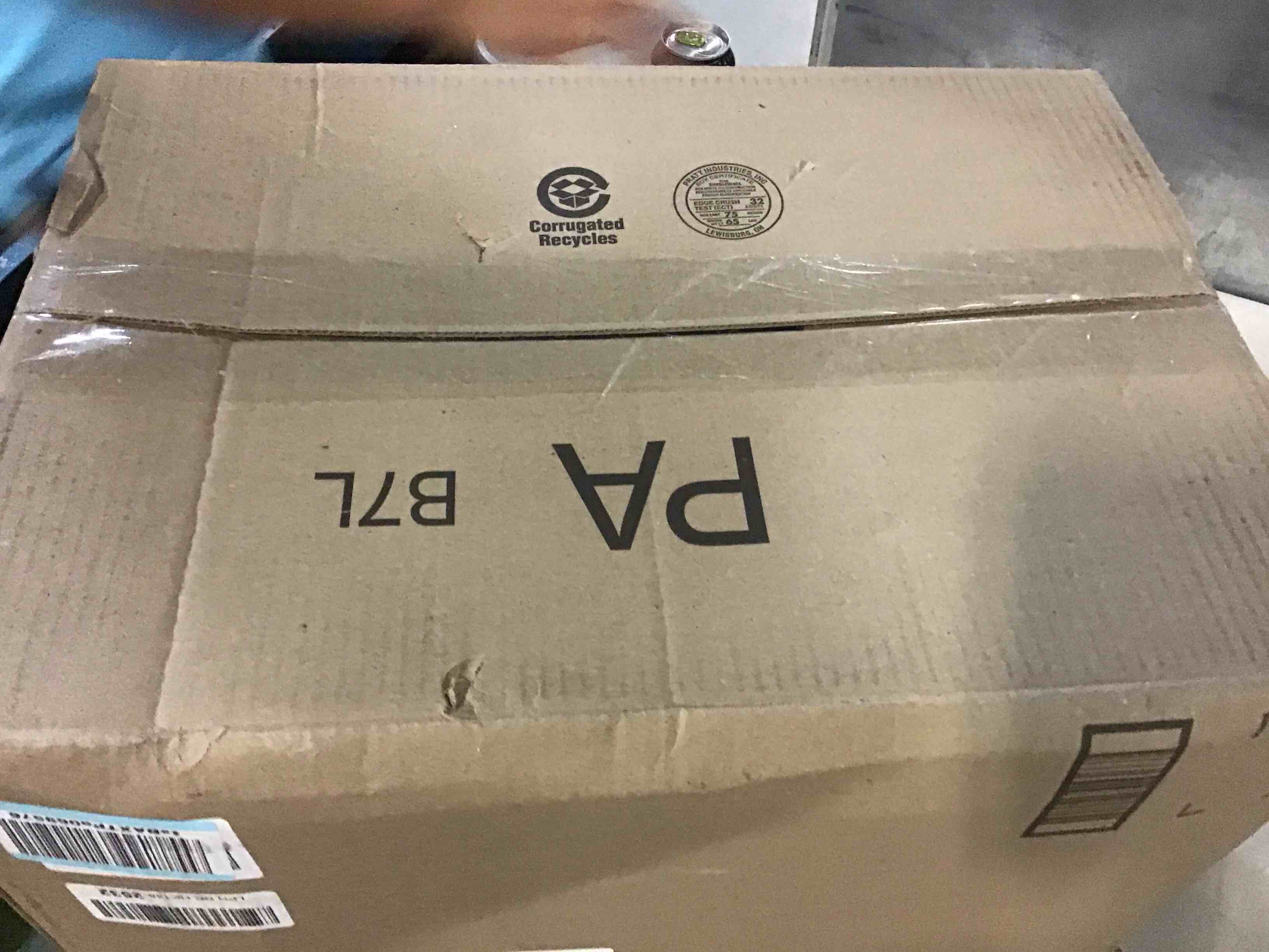 https://s3.amazonaws.com/lotting-images-prod/bidfta/BLU5146355_1700248239537.jpeg