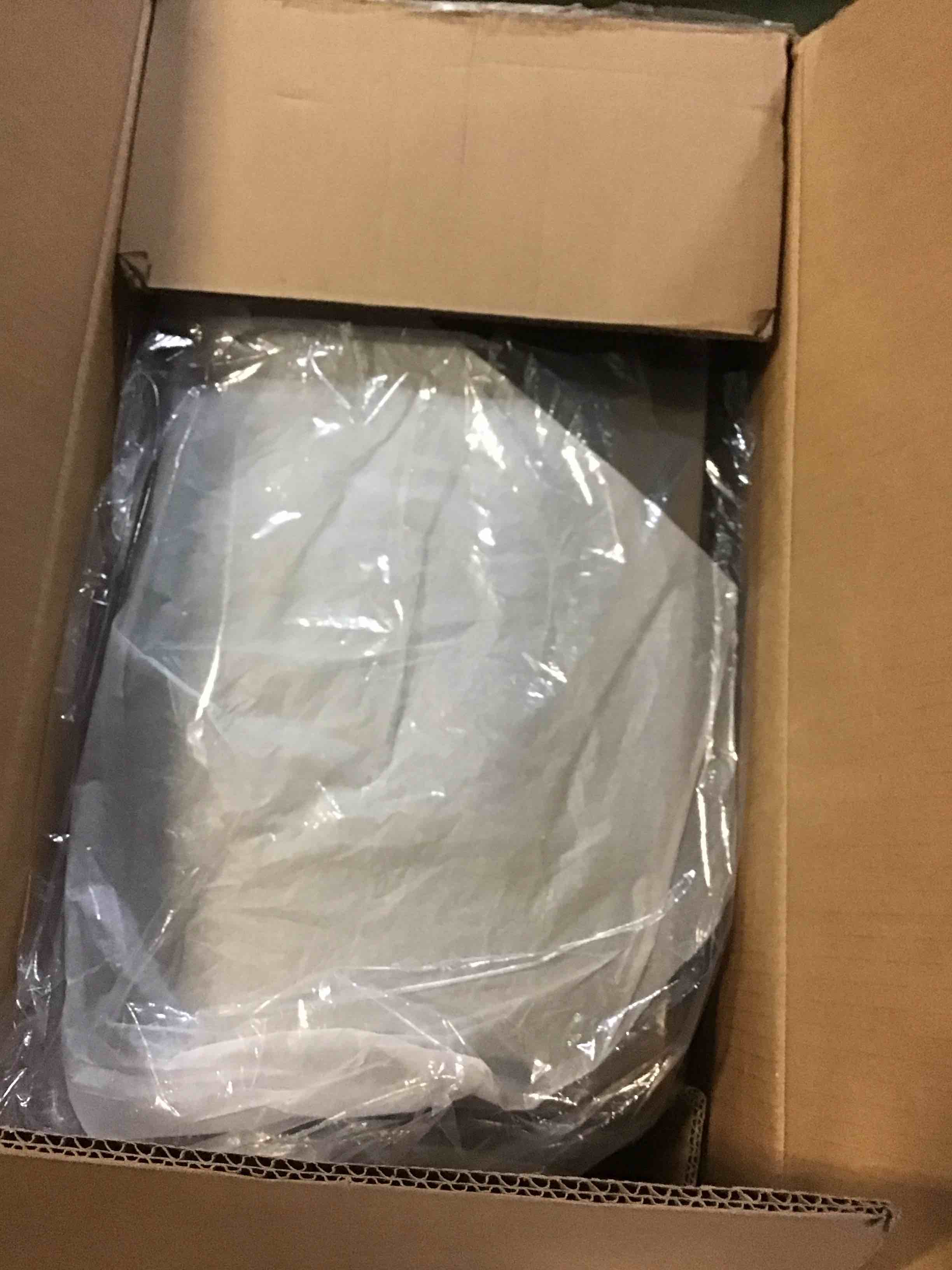https://s3.amazonaws.com/lotting-images-prod/bidfta/BLU5146368_1700249274430.jpeg