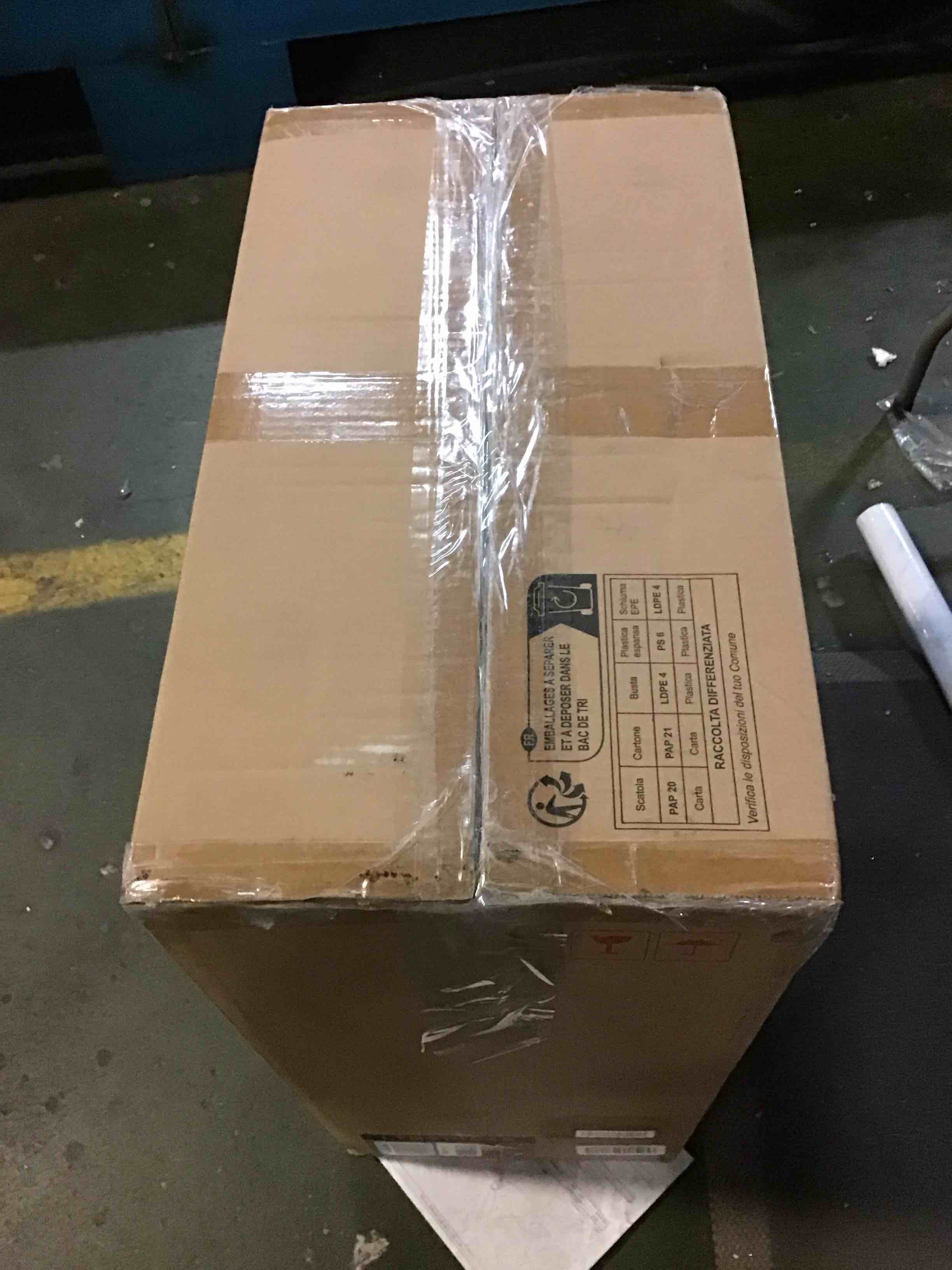https://s3.amazonaws.com/lotting-images-prod/bidfta/BLU5146368_1700249283812.jpeg
