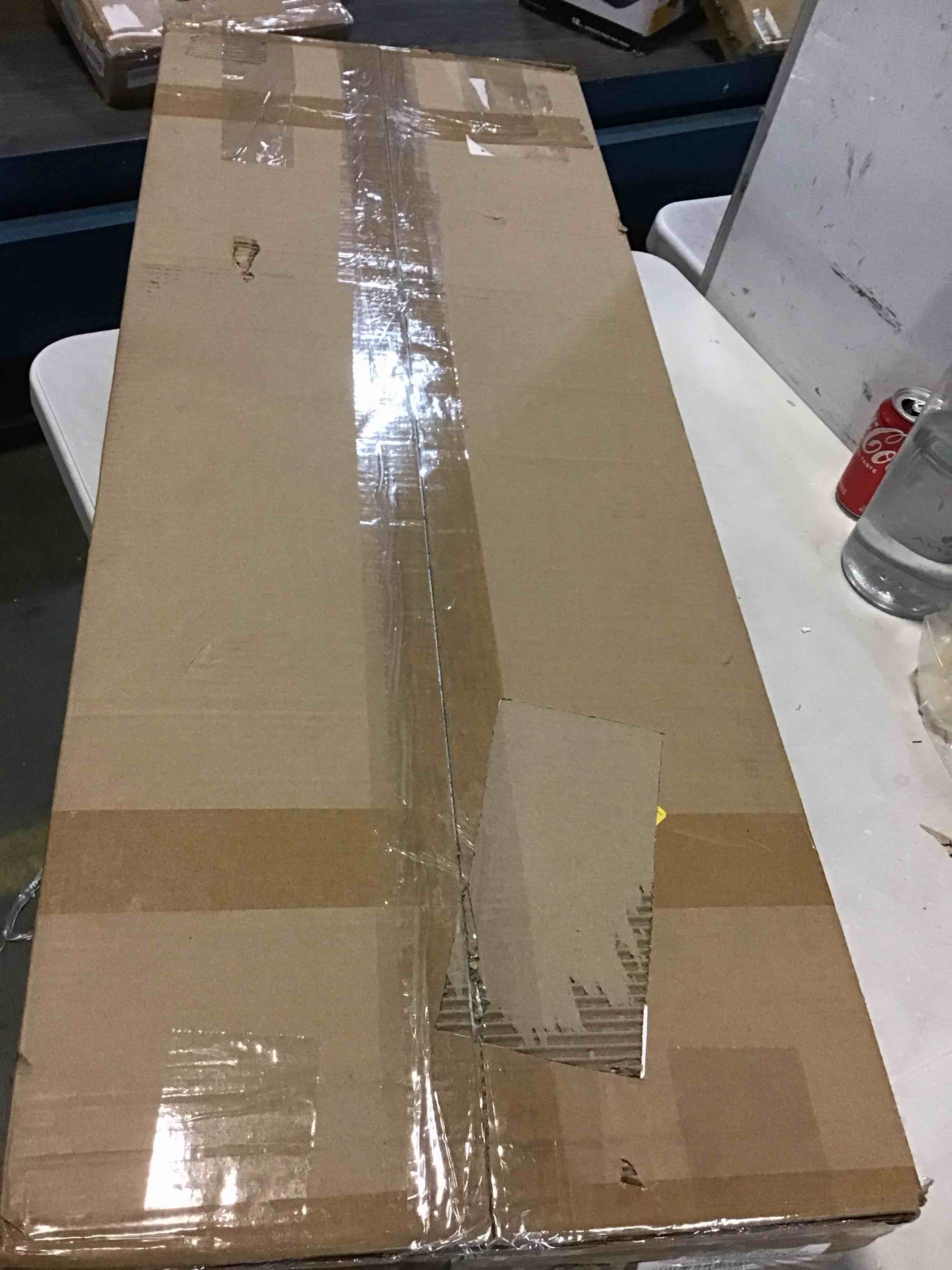https://s3.amazonaws.com/lotting-images-prod/bidfta/BLU5146685_1700584215091.jpeg