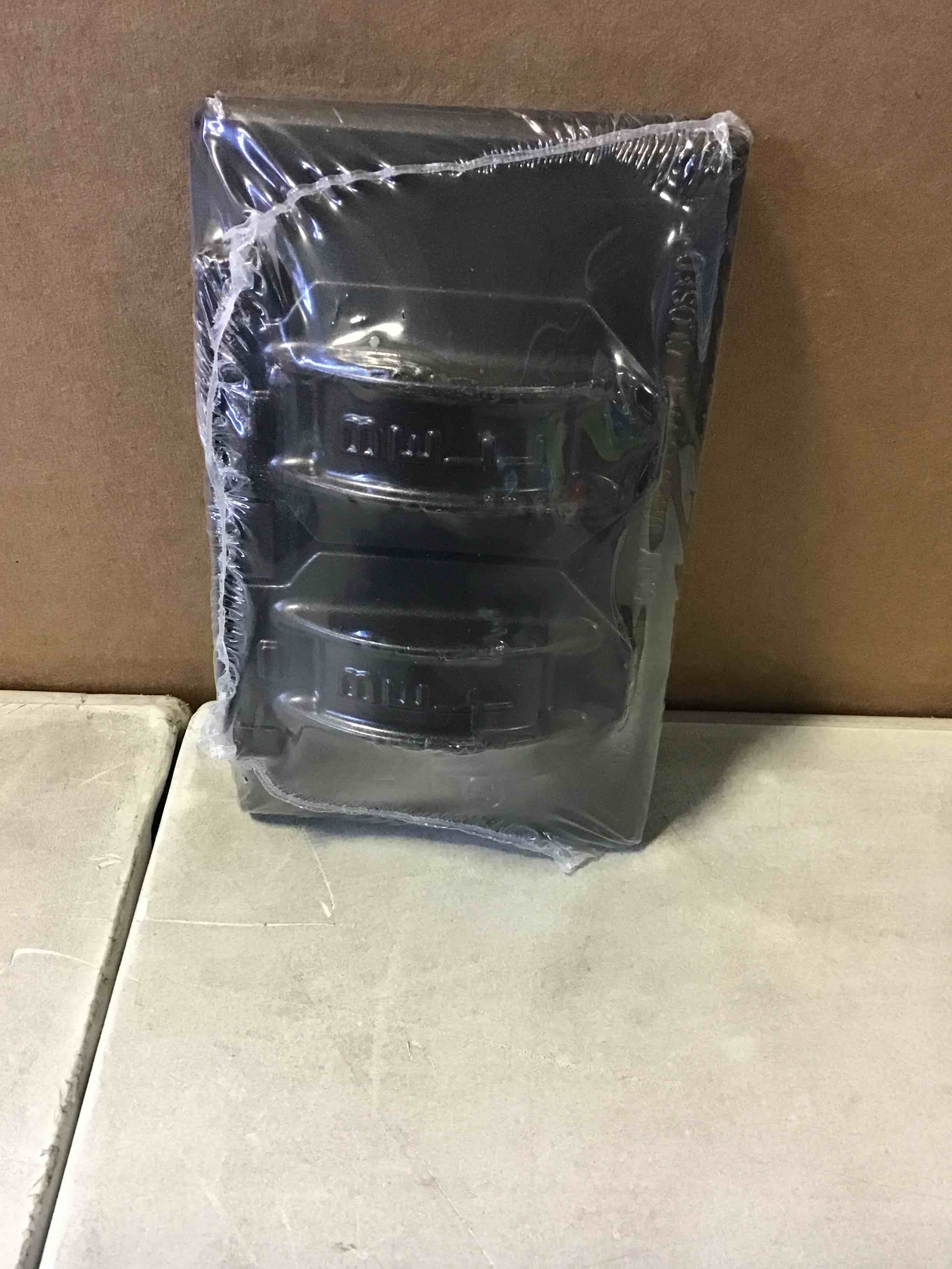 https://s3.amazonaws.com/lotting-images-prod/bidfta/BLU5147026_1699892148464.jpeg