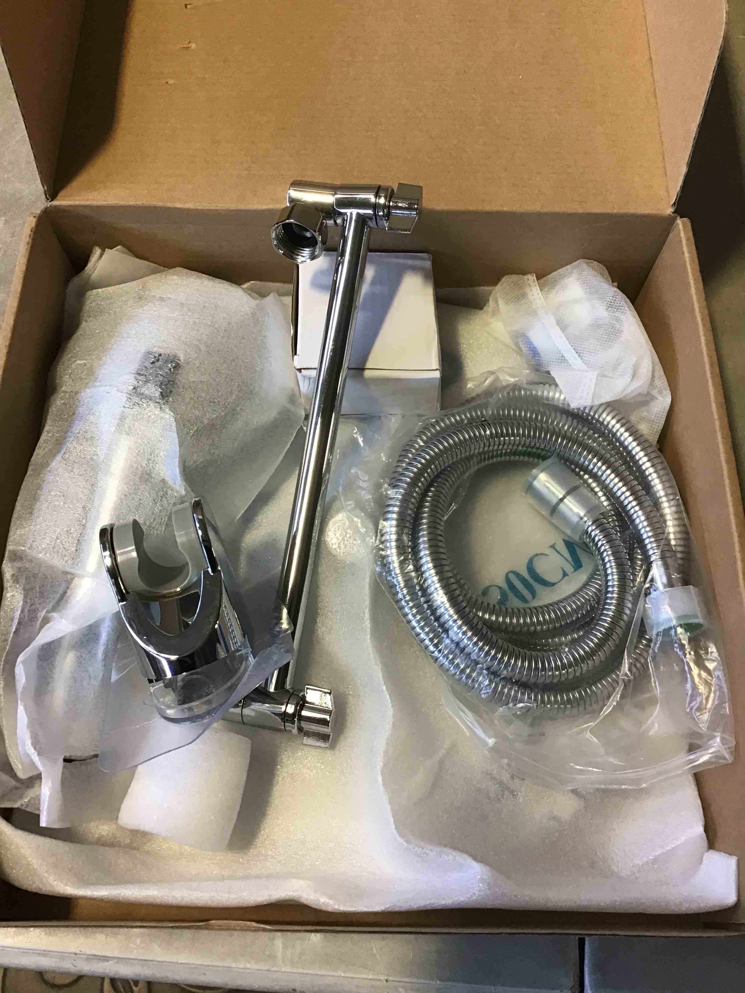 https://s3.amazonaws.com/lotting-images-prod/bidfta/BLU5148147_1701181670349.jpeg