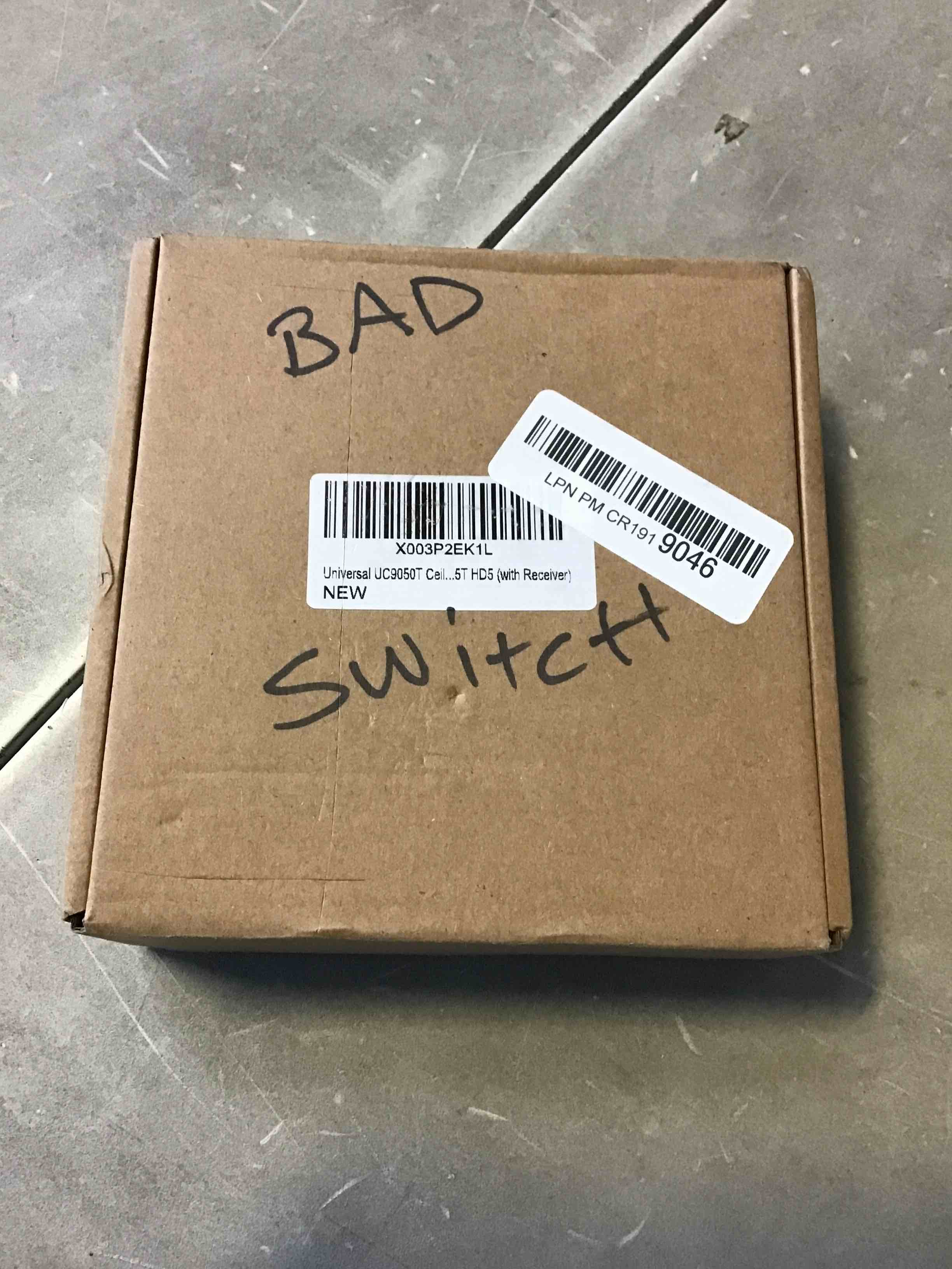 https://s3.amazonaws.com/lotting-images-prod/bidfta/BLU5148377_1701355066699.jpeg