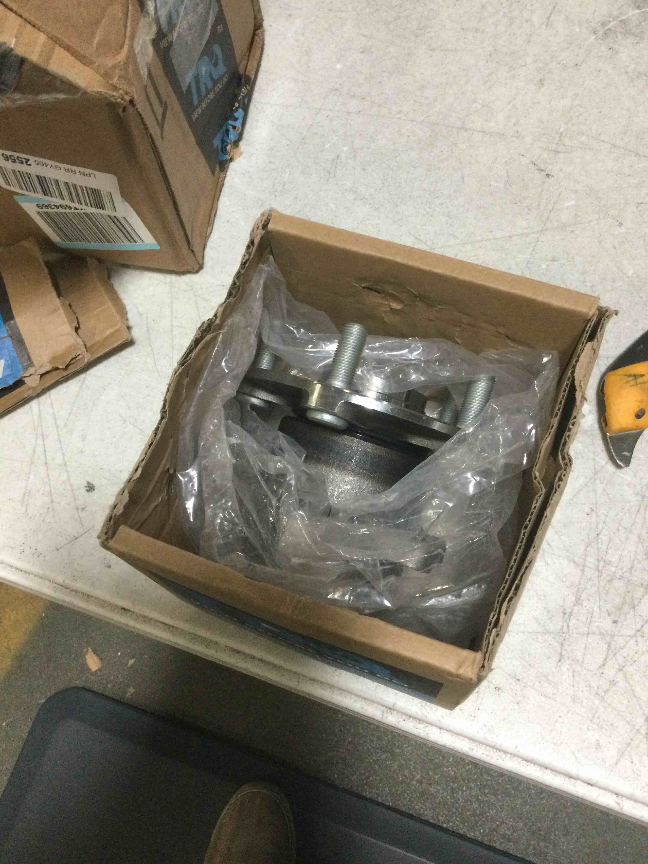 wheel bearing and hub assembly