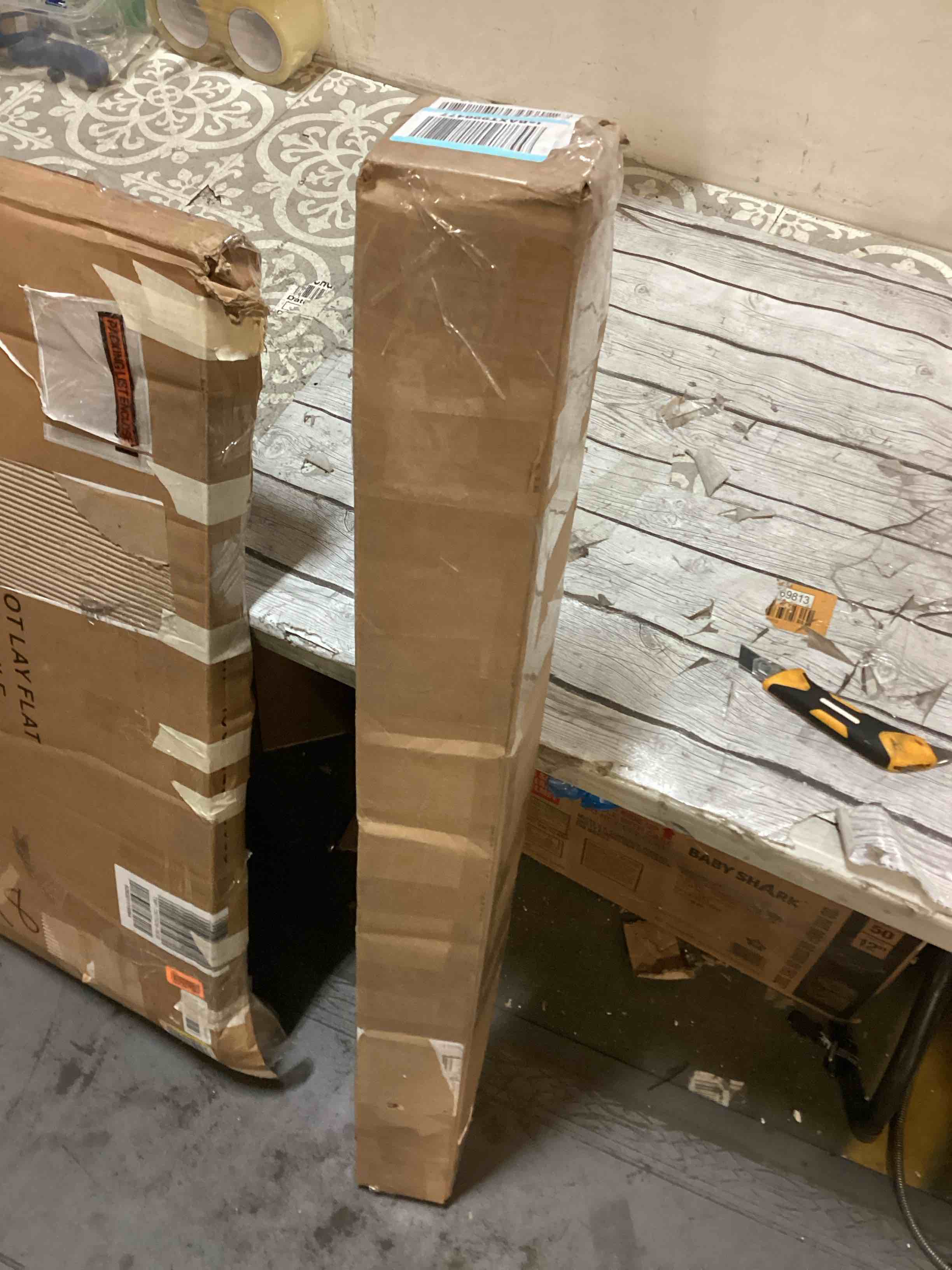 https://s3.amazonaws.com/lotting-images-prod/bidfta/BLU5150753_1700587573429.jpeg