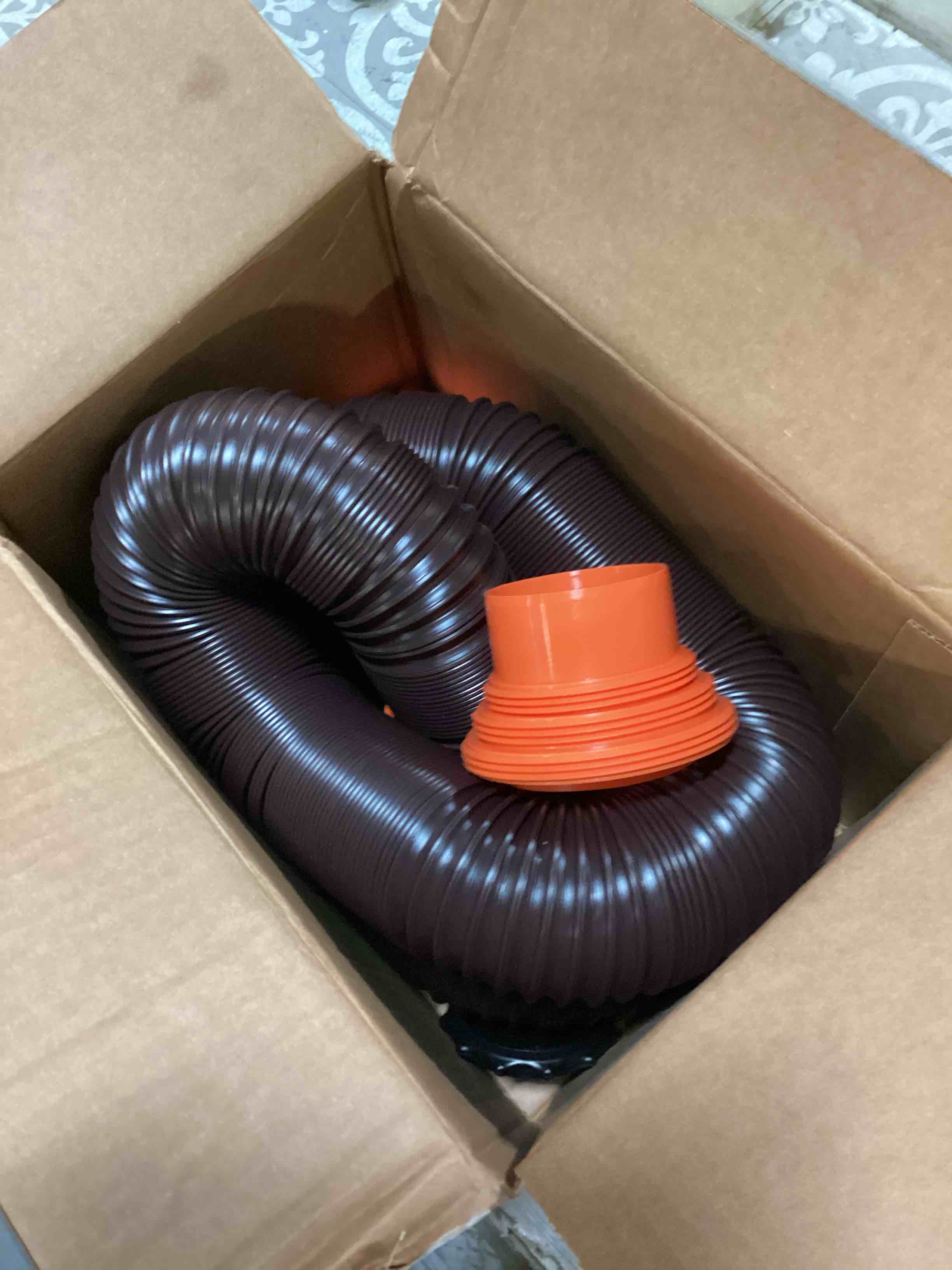 https://s3.amazonaws.com/lotting-images-prod/bidfta/BLU5150801_1700598161753.jpeg