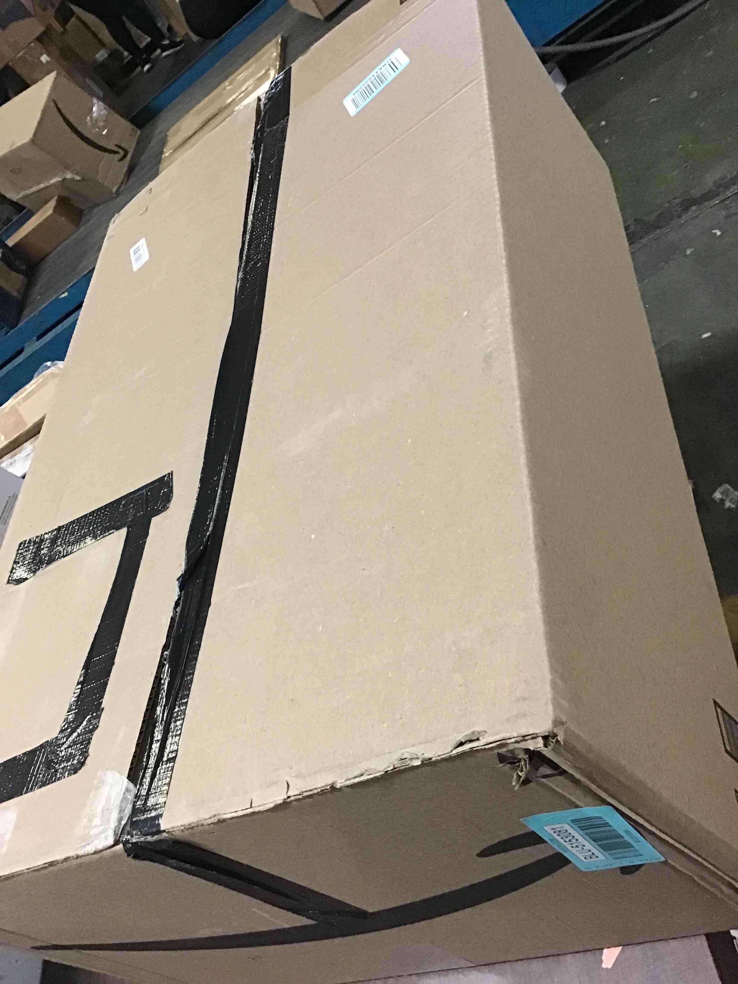 https://s3.amazonaws.com/lotting-images-prod/bidfta/BLU5153081_1699640931763.jpeg