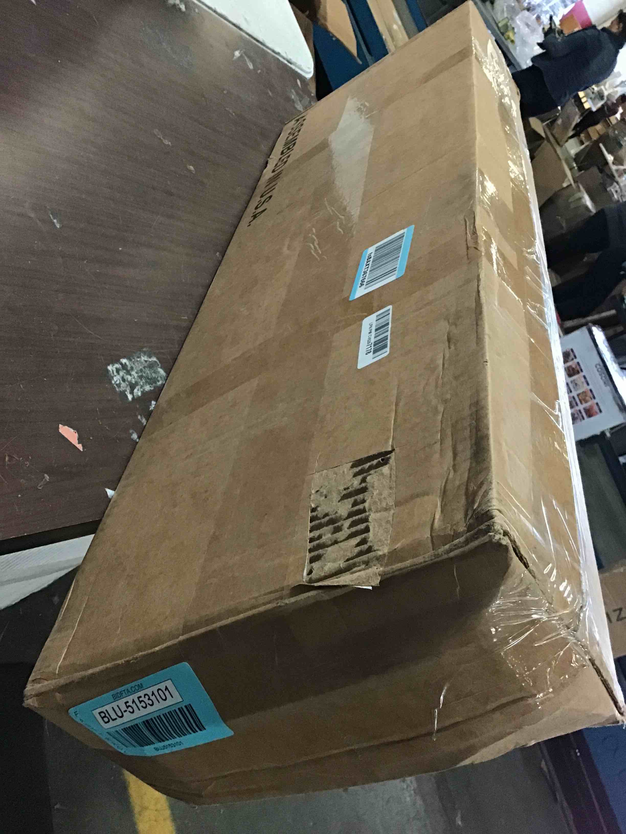 https://s3.amazonaws.com/lotting-images-prod/bidfta/BLU5153101_1699643054594.jpeg