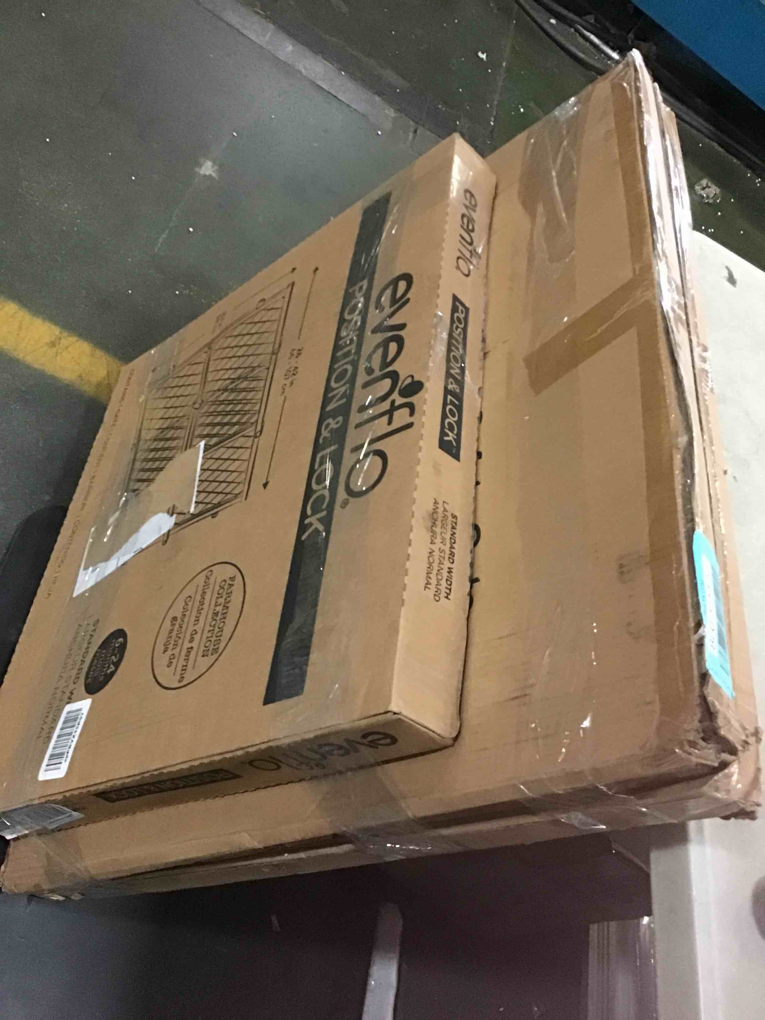 https://s3.amazonaws.com/lotting-images-prod/bidfta/BLU5153291_1699896499257.jpeg