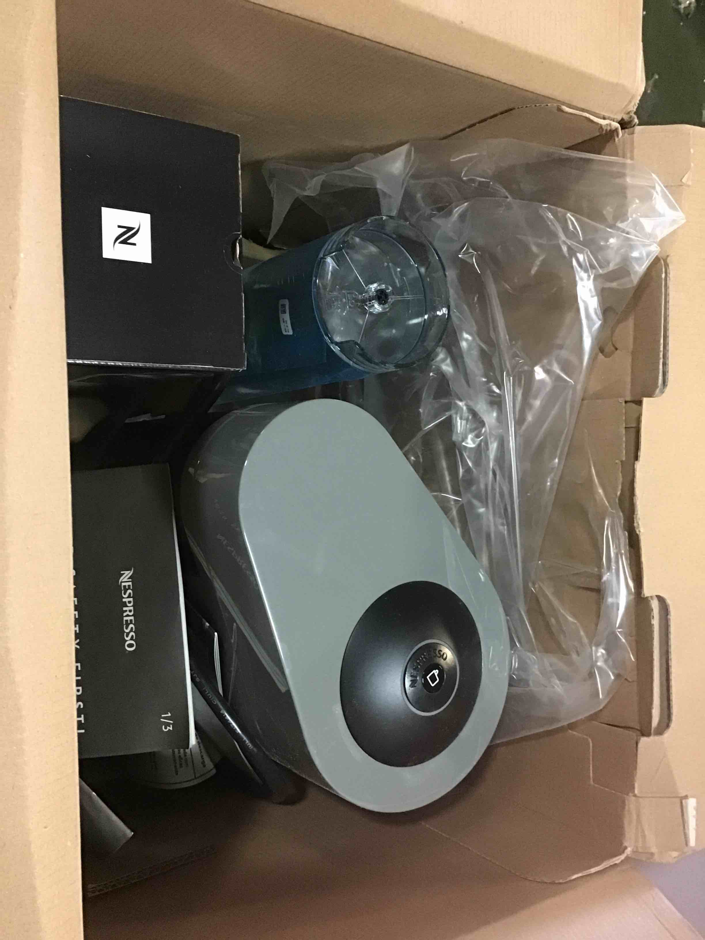 https://s3.amazonaws.com/lotting-images-prod/bidfta/BLU5153301_1699899828600.jpeg