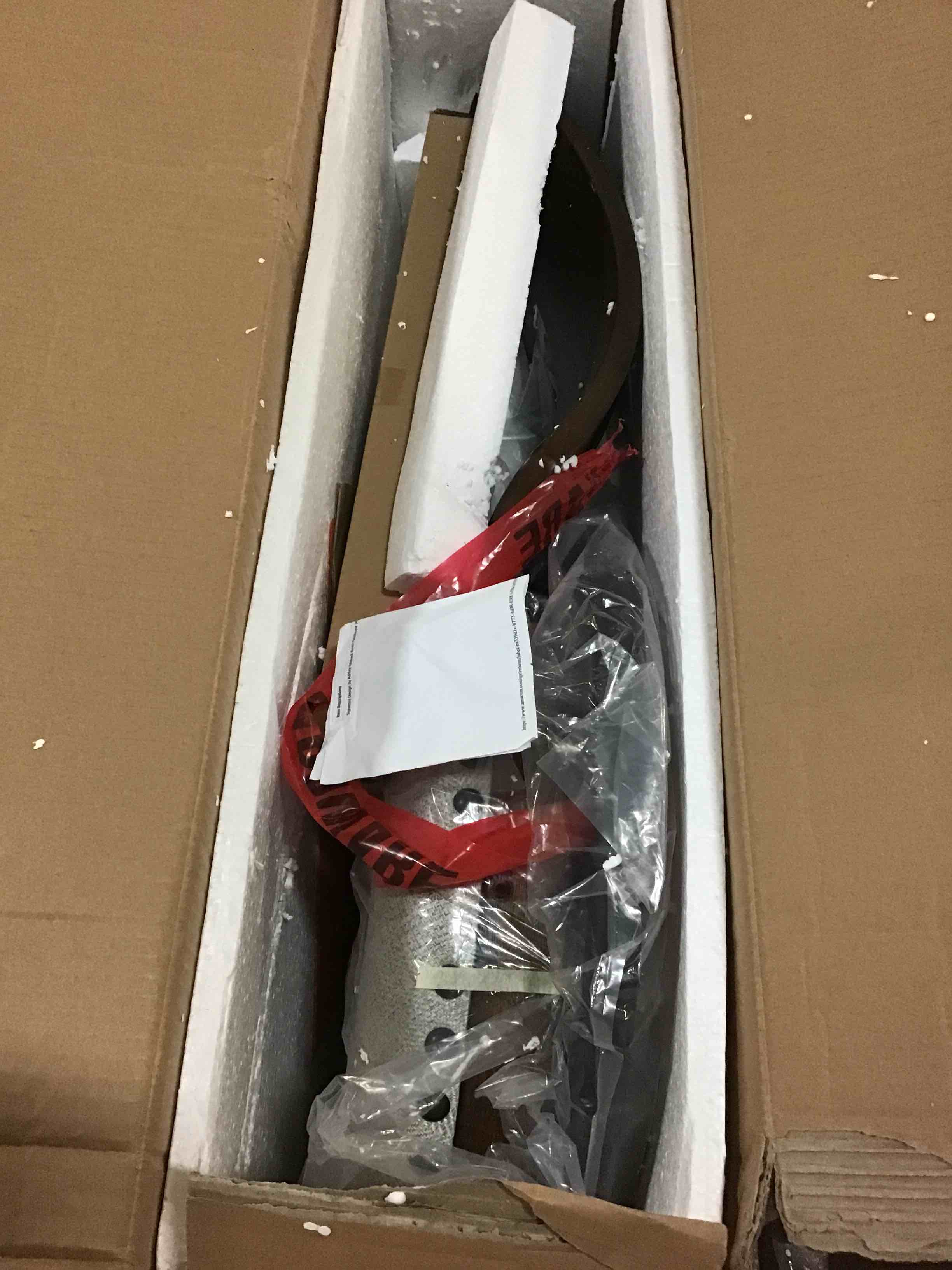 https://s3.amazonaws.com/lotting-images-prod/bidfta/BLU5153357_1699906778059.jpeg