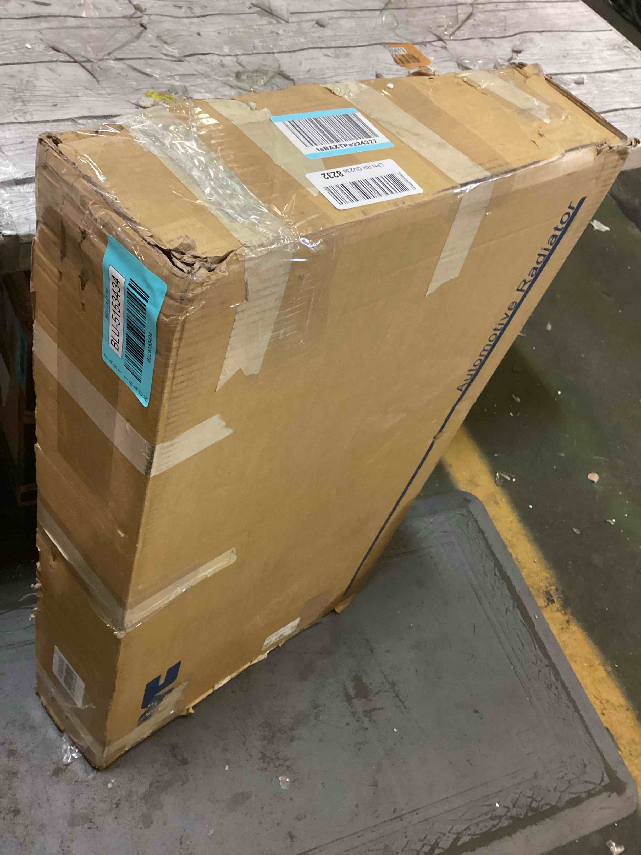 https://s3.amazonaws.com/lotting-images-prod/bidfta/BLU5153434_1699973777377.jpeg