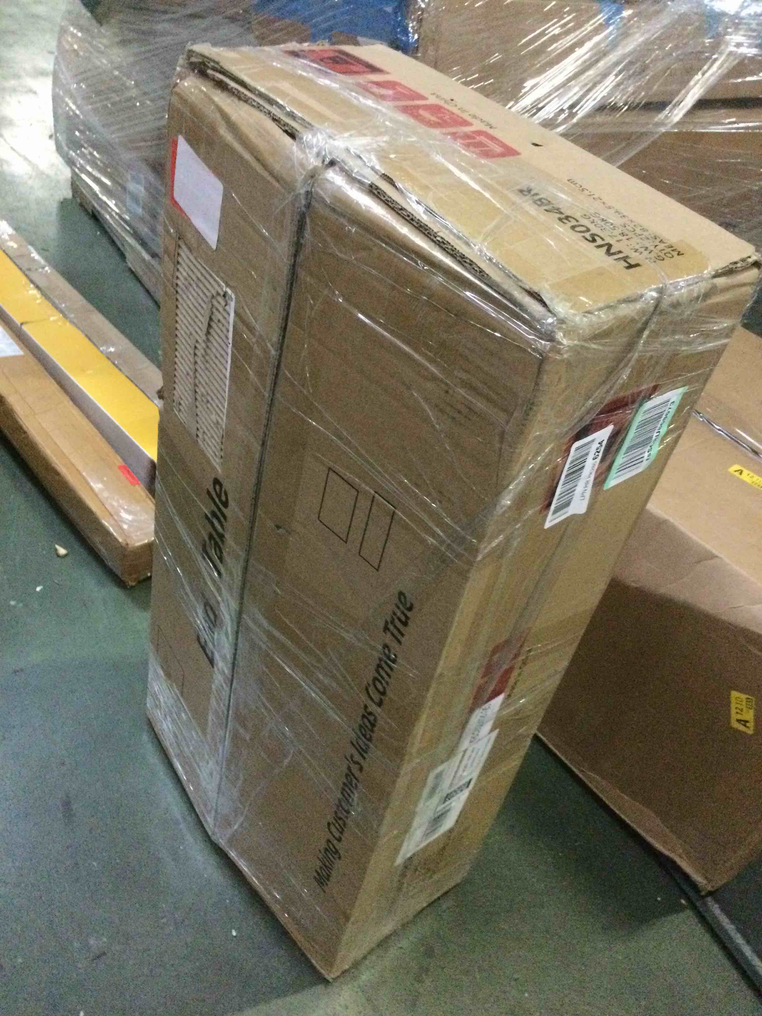 https://s3.amazonaws.com/lotting-images-prod/bidfta/BLU5154231_1700507279369.jpeg