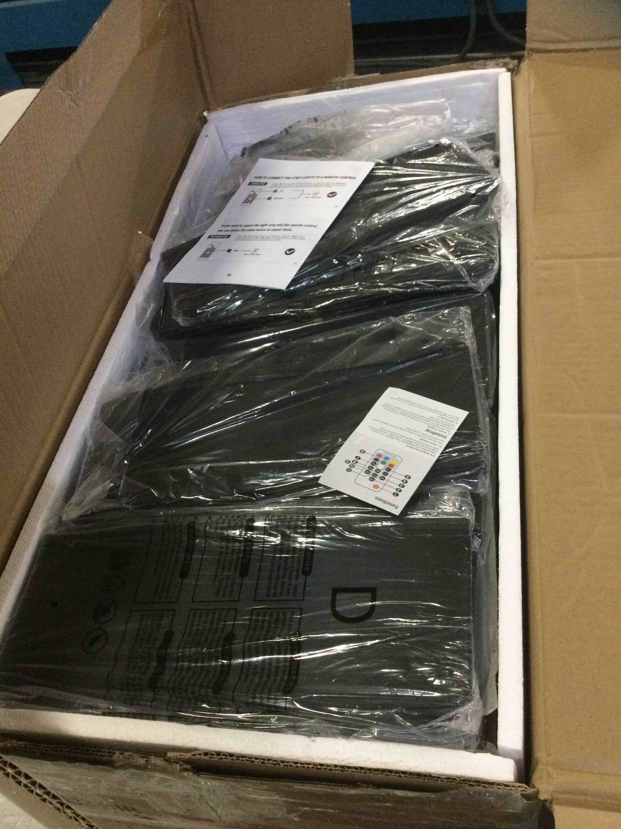 https://s3.amazonaws.com/lotting-images-prod/bidfta/BLU5154231_1700507316249.jpeg