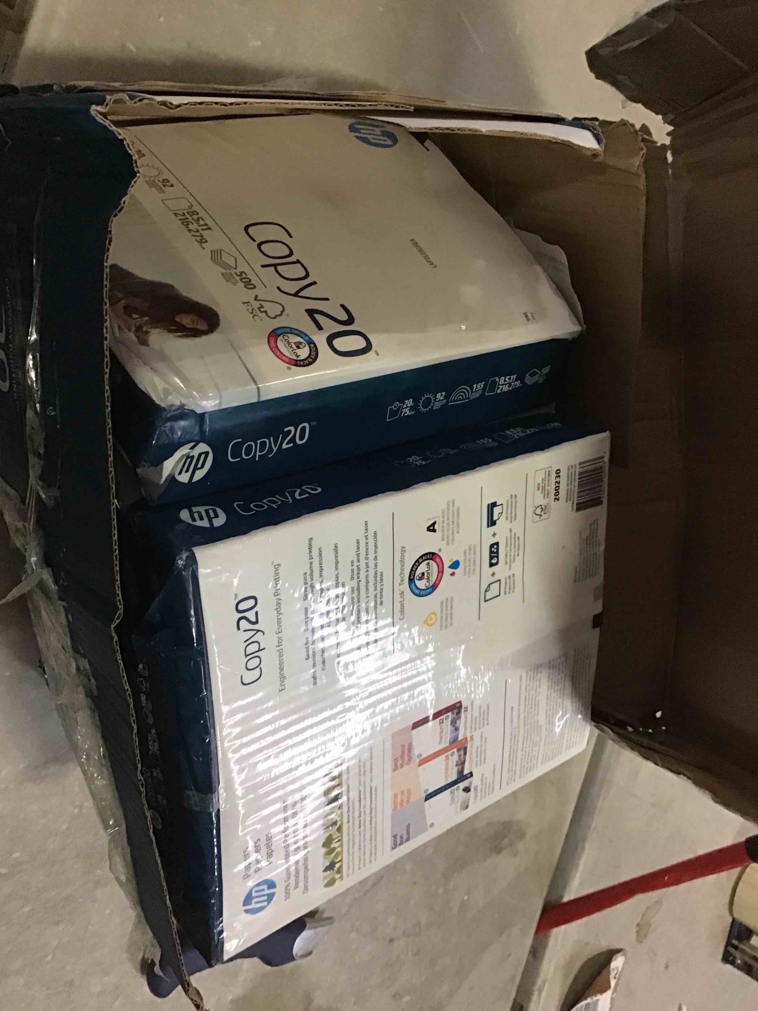 https://s3.amazonaws.com/lotting-images-prod/bidfta/BLU5154348_1700582241057.jpeg