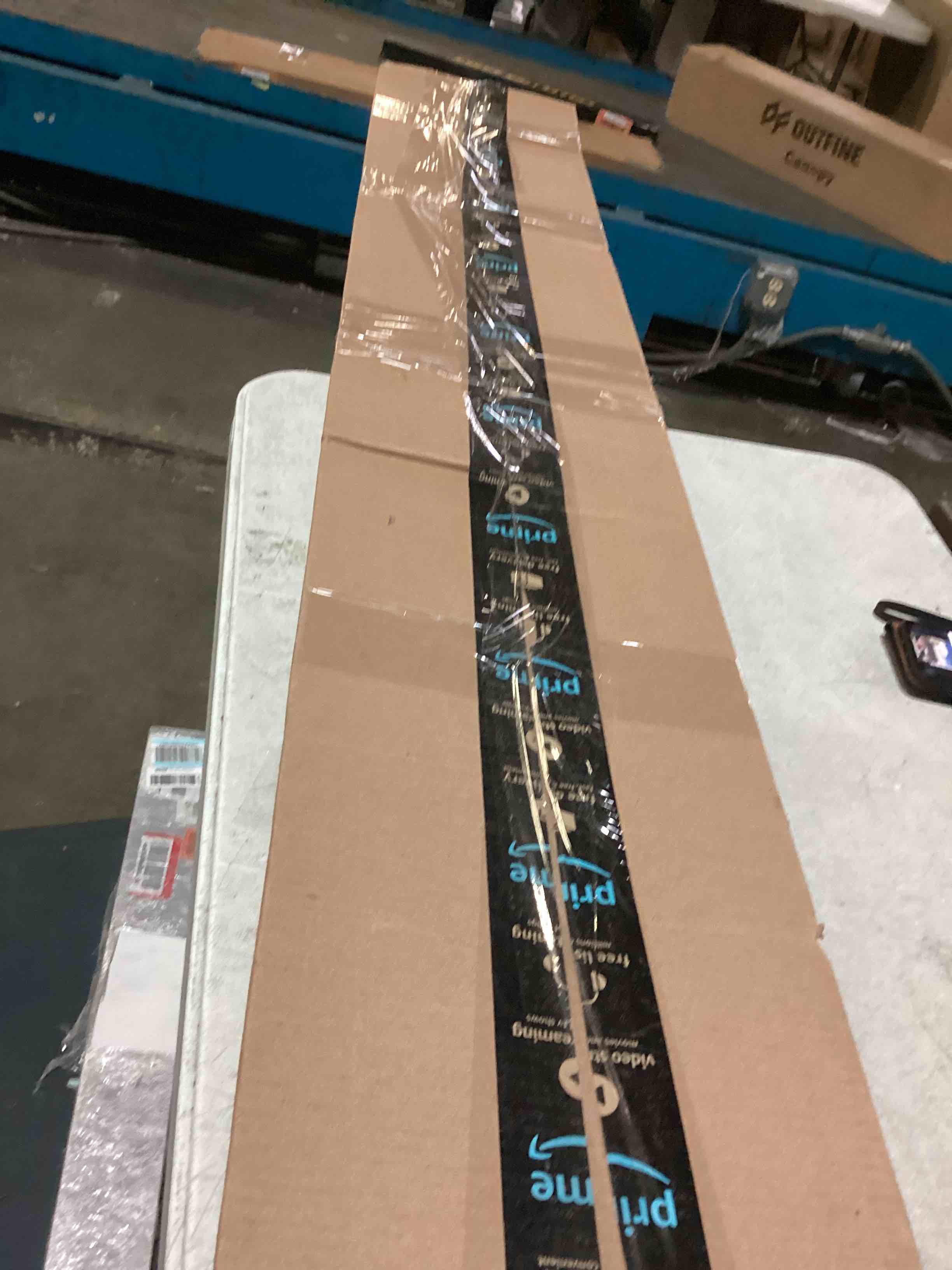 https://s3.amazonaws.com/lotting-images-prod/bidfta/BLU5154839_1700489088006.jpeg