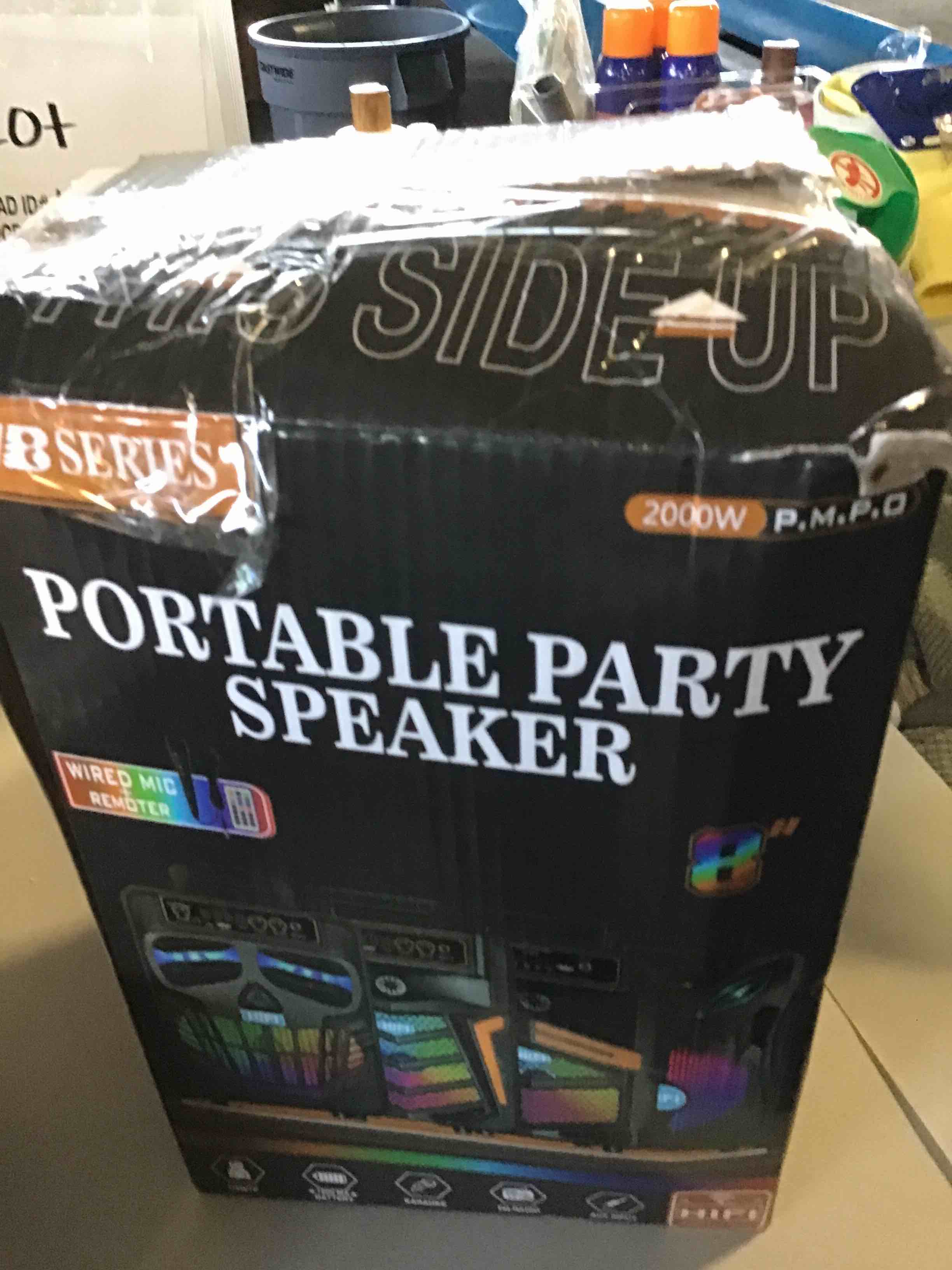 https://s3.amazonaws.com/lotting-images-prod/bidfta/BLU5155545_1701285513076.jpeg
