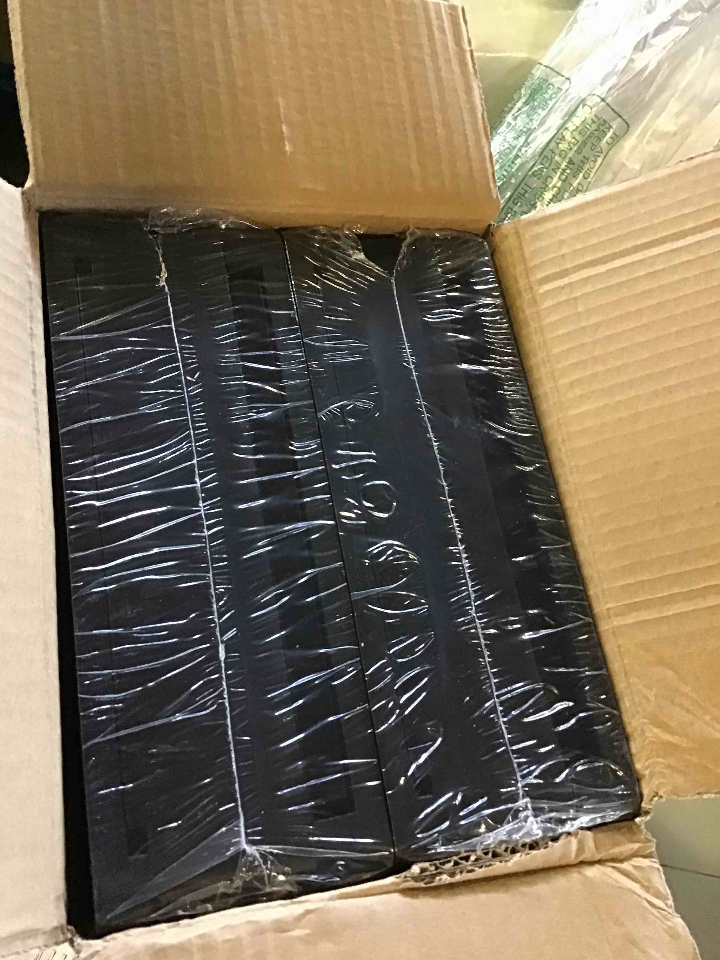 https://s3.amazonaws.com/lotting-images-prod/bidfta/BLU5155547_1701285653242.jpeg