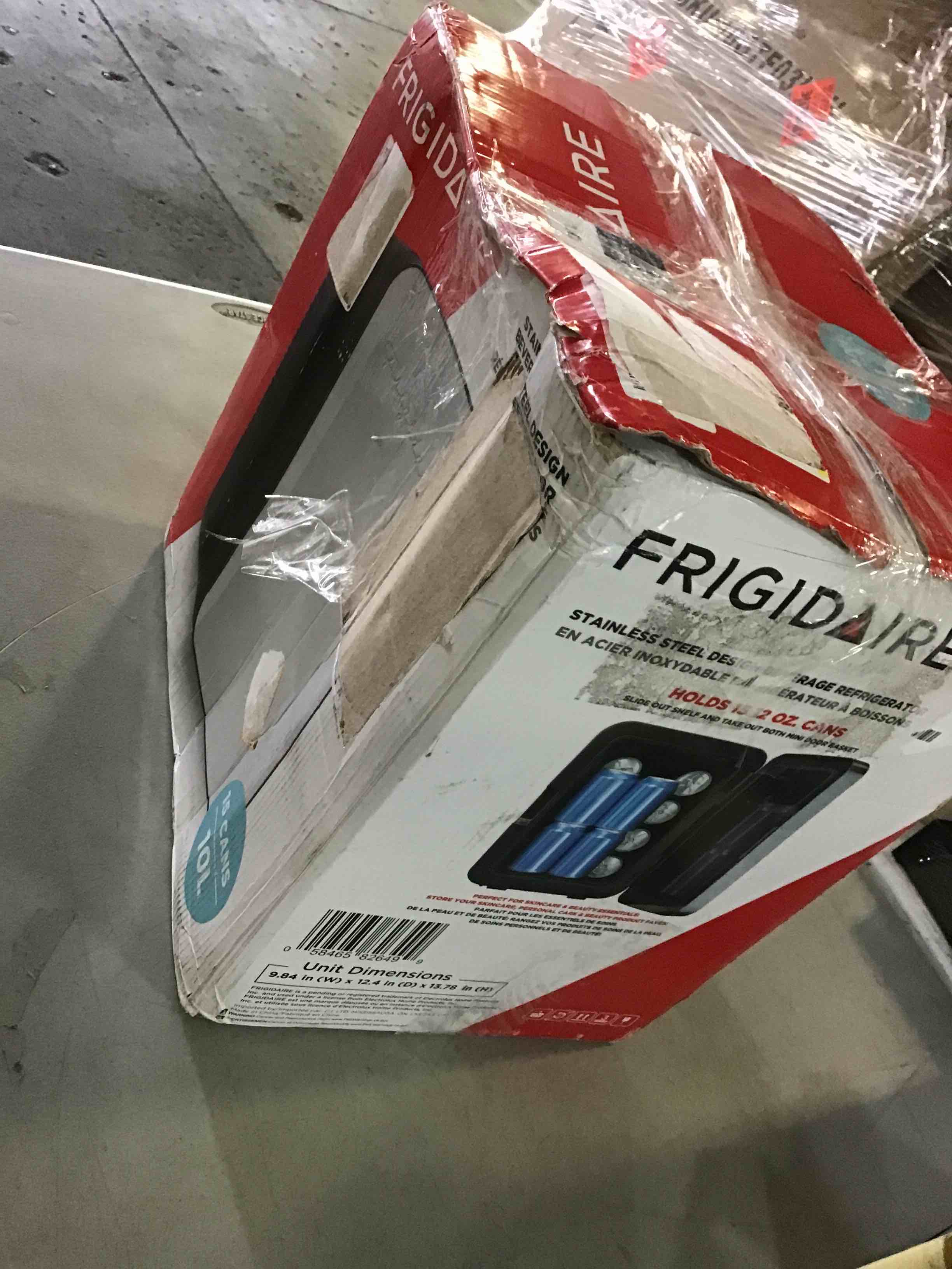 https://s3.amazonaws.com/lotting-images-prod/bidfta/BLU5168059_1690820604888.jpeg