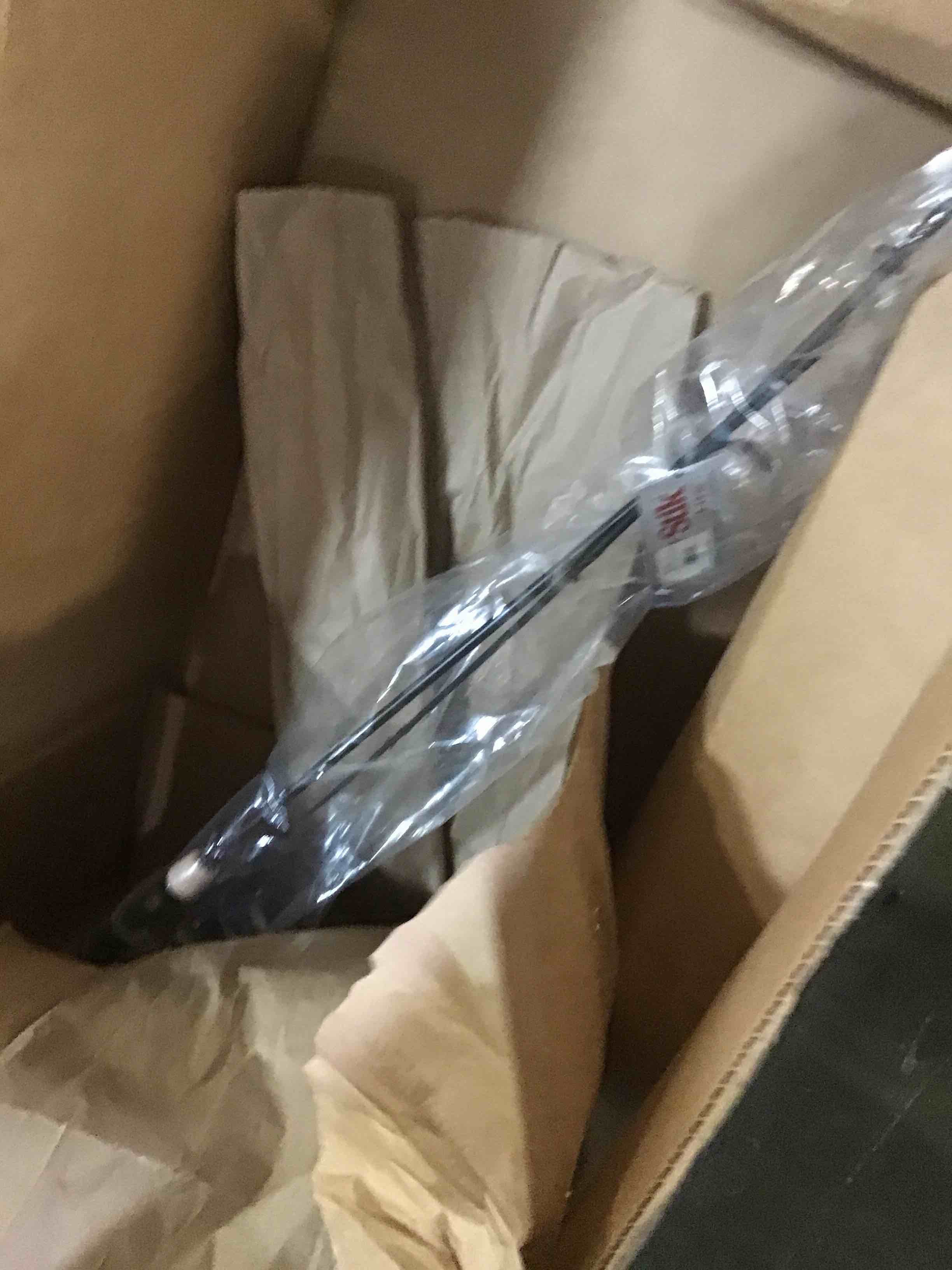 https://s3.amazonaws.com/lotting-images-prod/bidfta/BLU5168178_1690896649411.jpeg