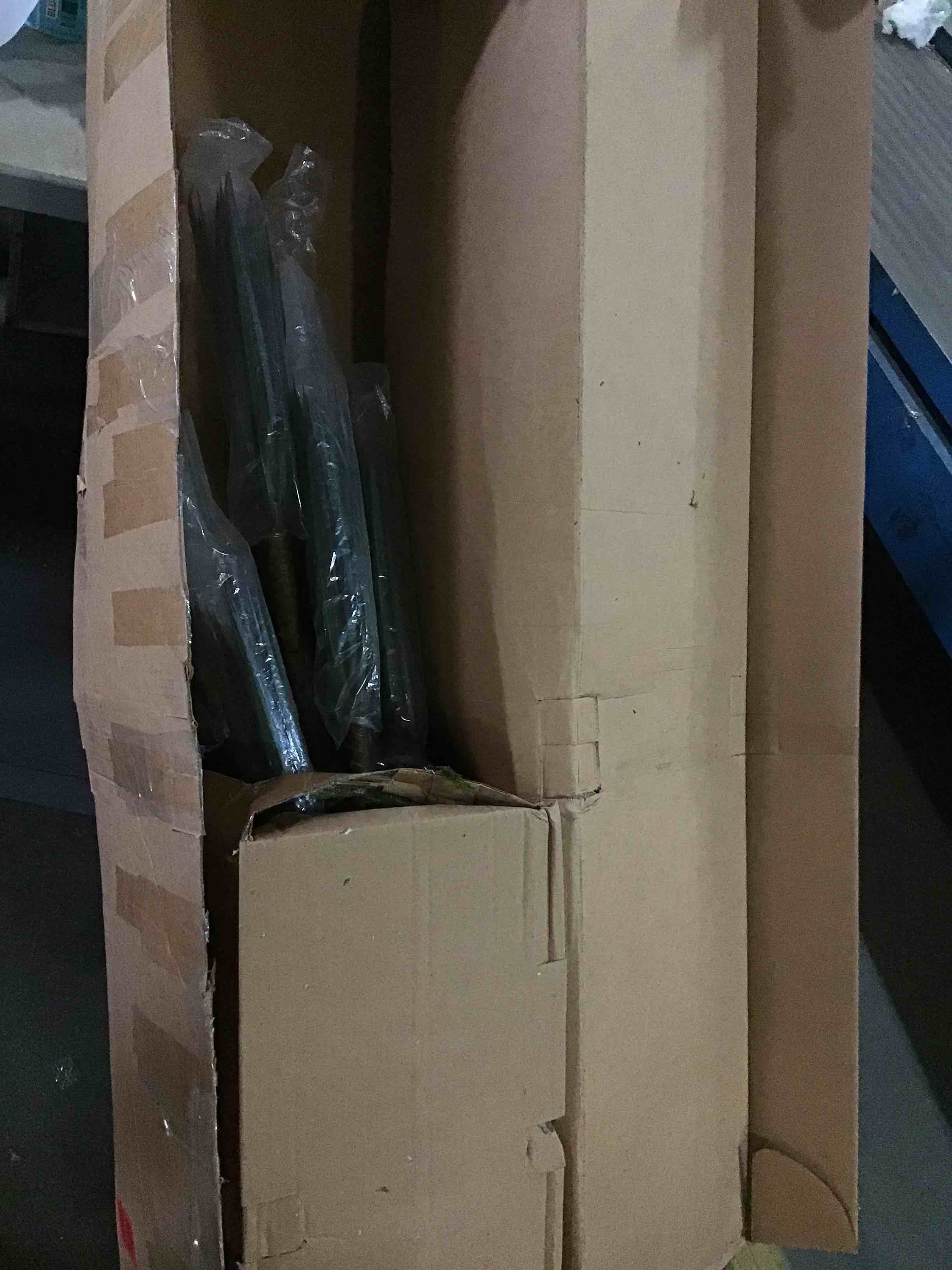 https://s3.amazonaws.com/lotting-images-prod/bidfta/BLU5168194_1690900388947.jpeg