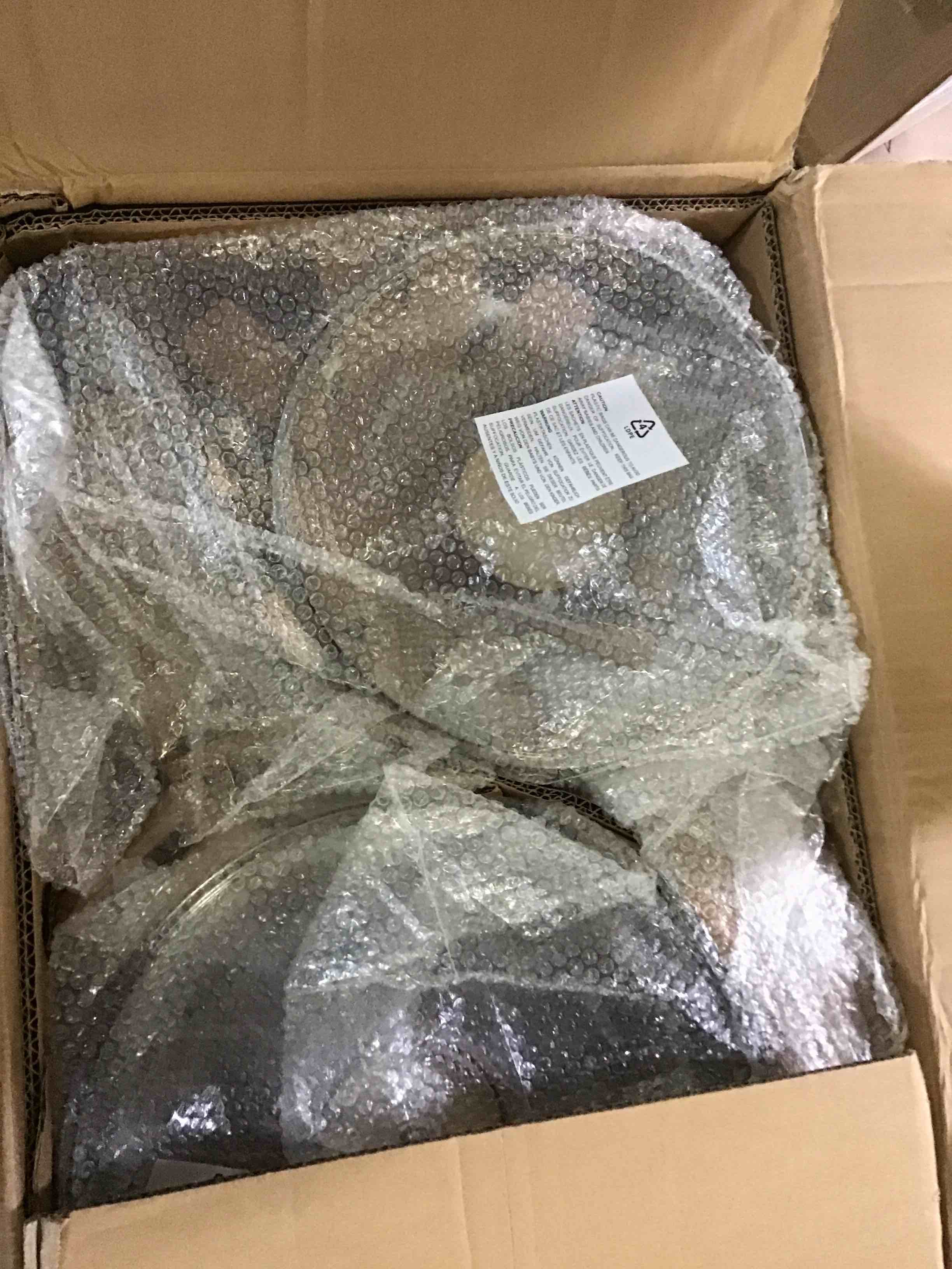 https://s3.amazonaws.com/lotting-images-prod/bidfta/BLU5168222_1690903852511.jpeg