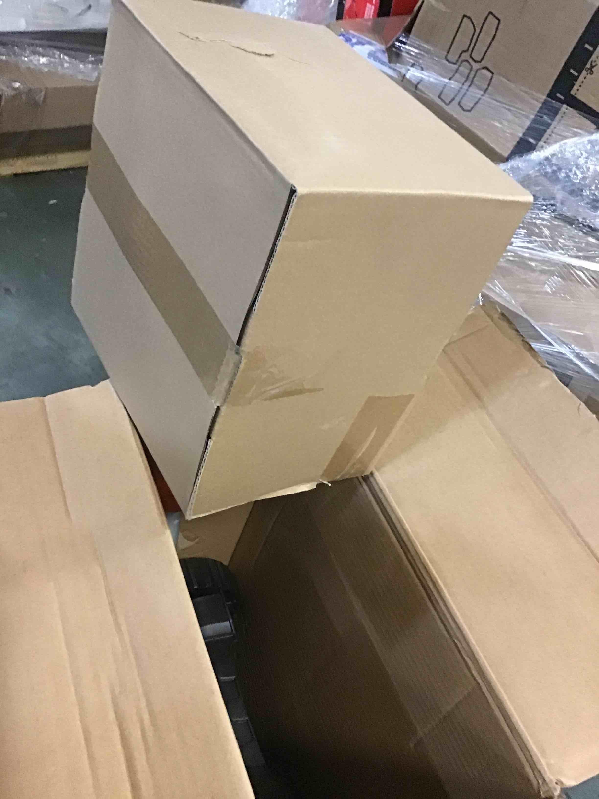 https://s3.amazonaws.com/lotting-images-prod/bidfta/BLU5168309_1691406866665.jpeg