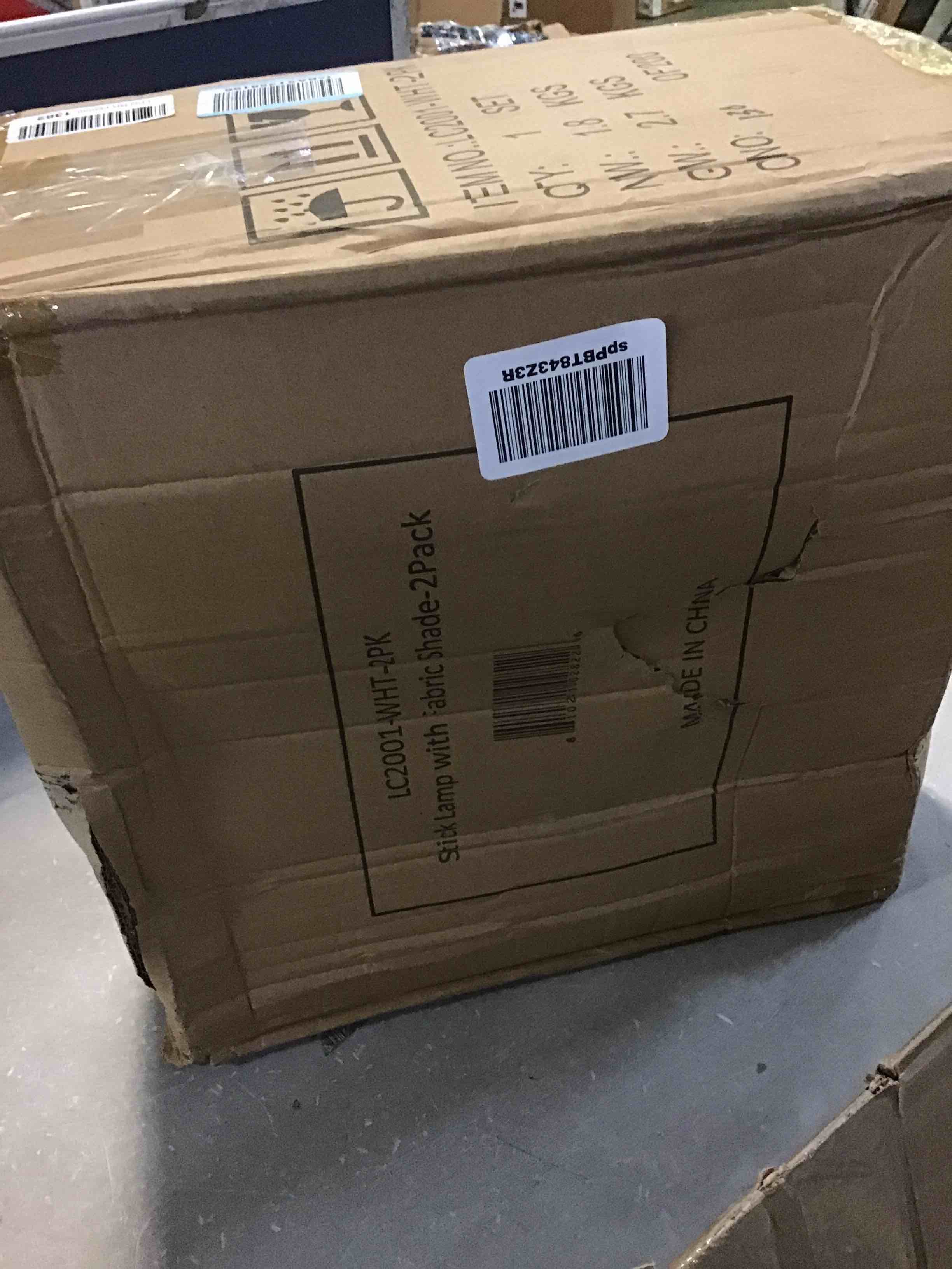 https://s3.amazonaws.com/lotting-images-prod/bidfta/BLU5168457_1691438517818.jpeg