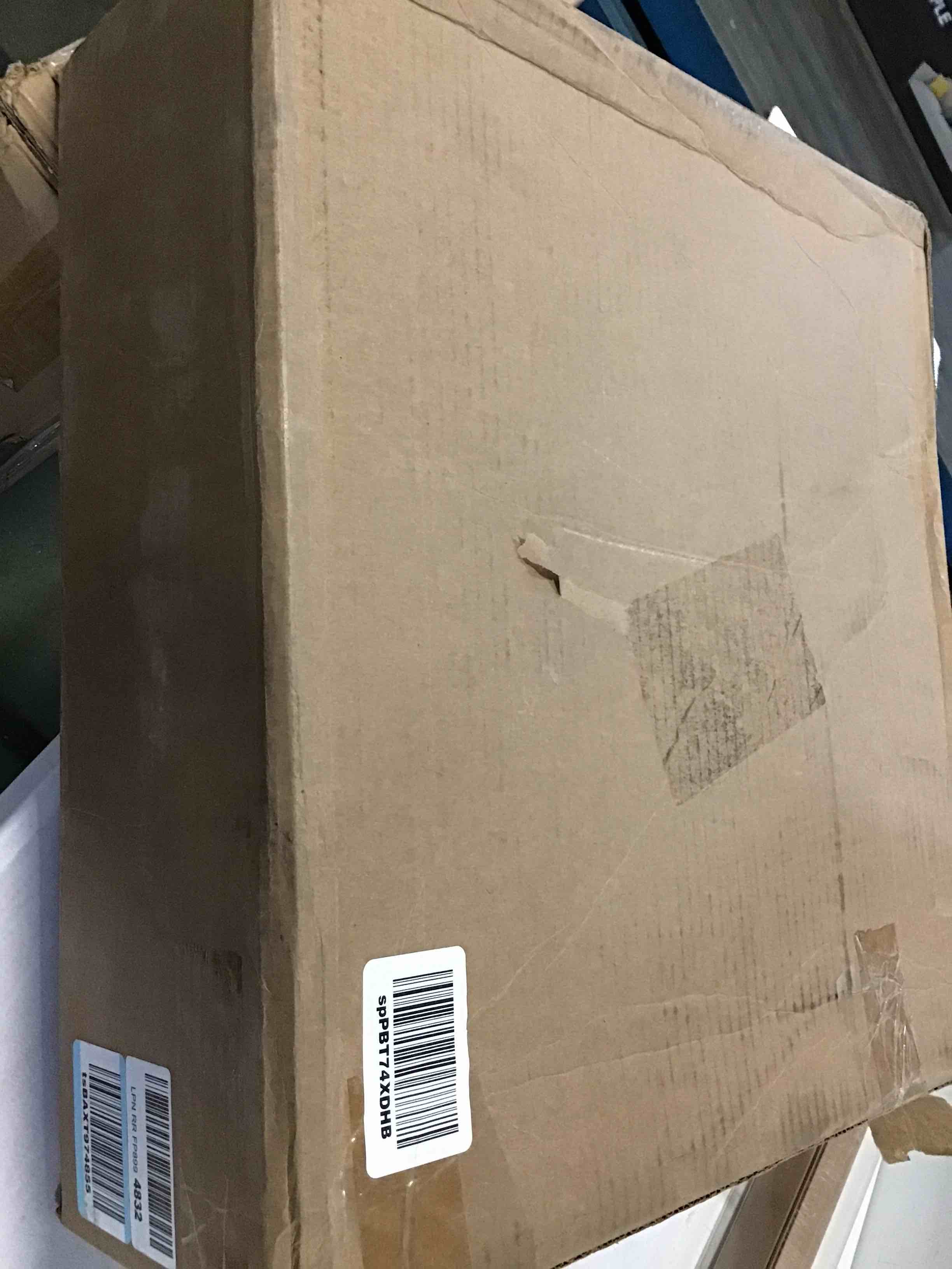 https://s3.amazonaws.com/lotting-images-prod/bidfta/BLU5168626_1691516207388.jpeg