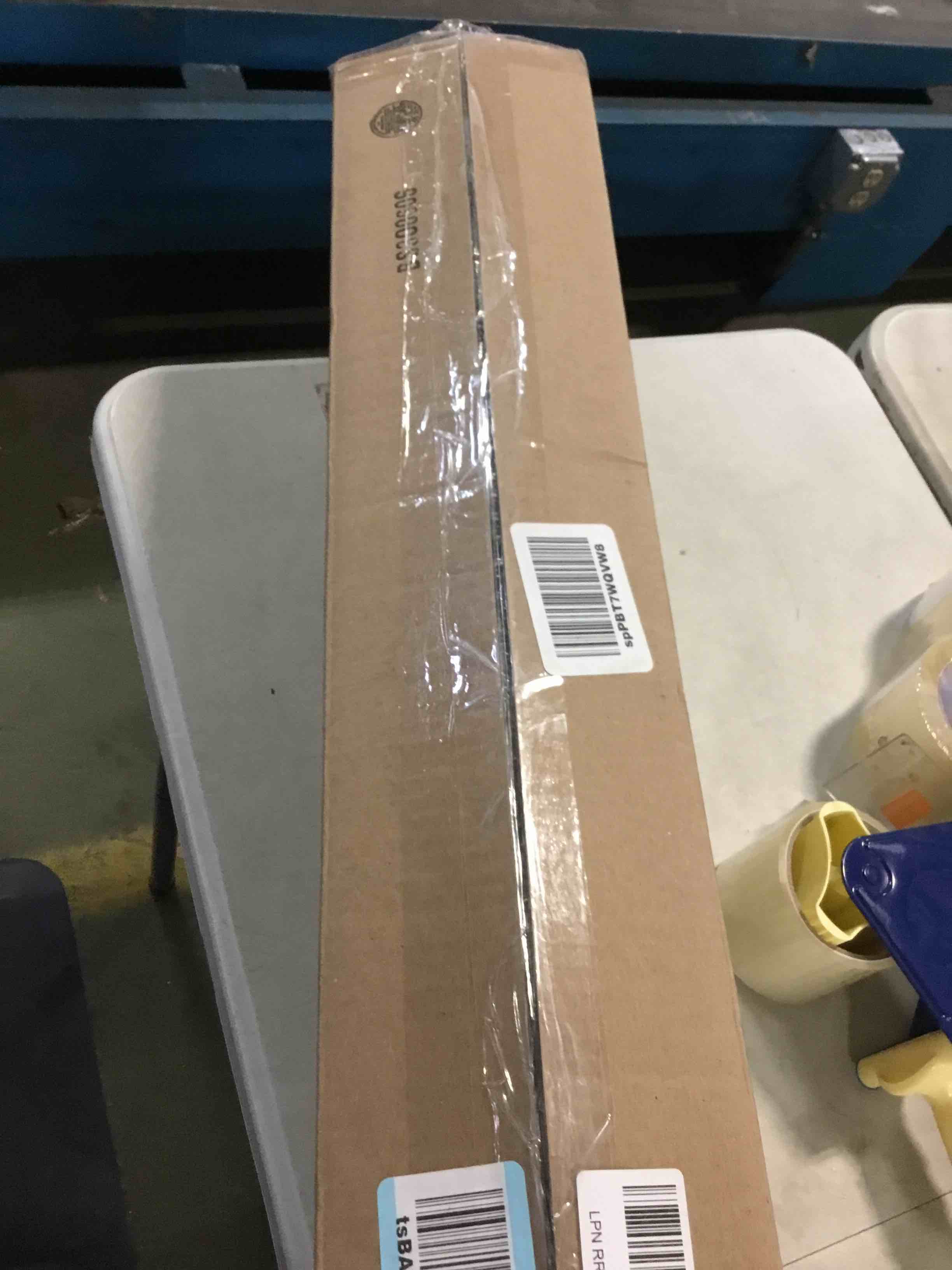 https://s3.amazonaws.com/lotting-images-prod/bidfta/BLU5168926_1691677488165.jpeg