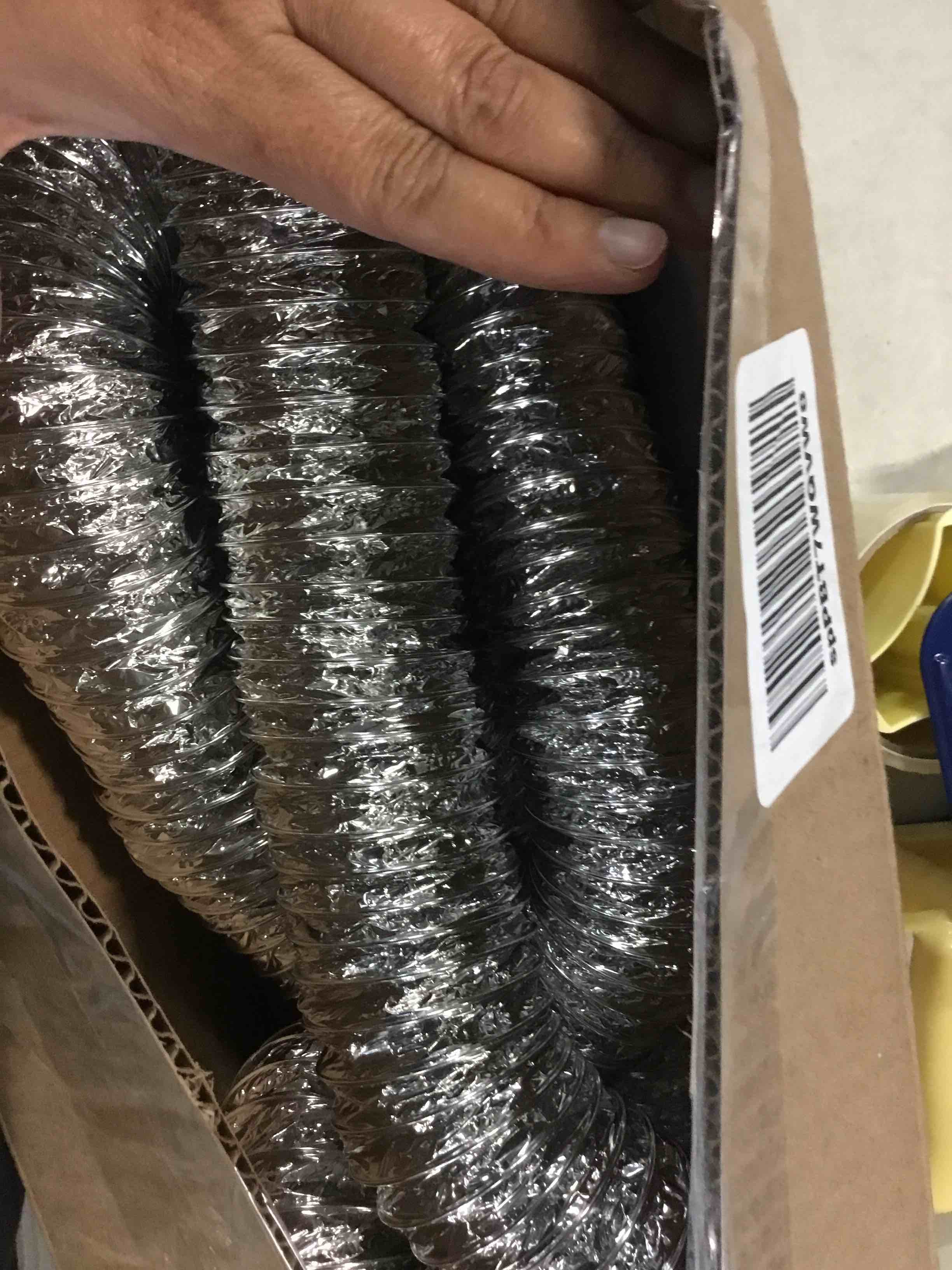 https://s3.amazonaws.com/lotting-images-prod/bidfta/BLU5168926_1691677507110.jpeg