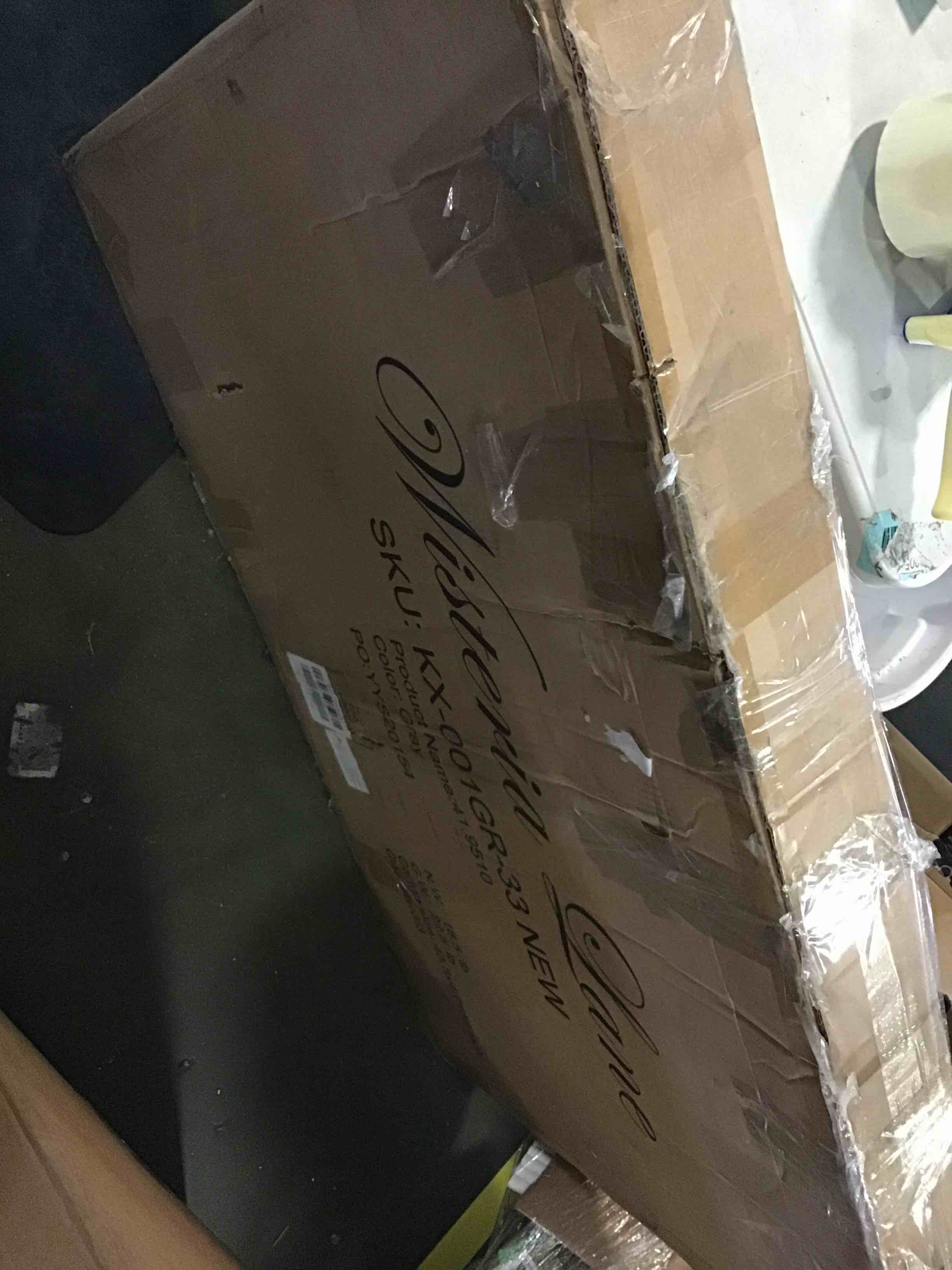 https://s3.amazonaws.com/lotting-images-prod/bidfta/BLU5169017_1691695541143.jpeg