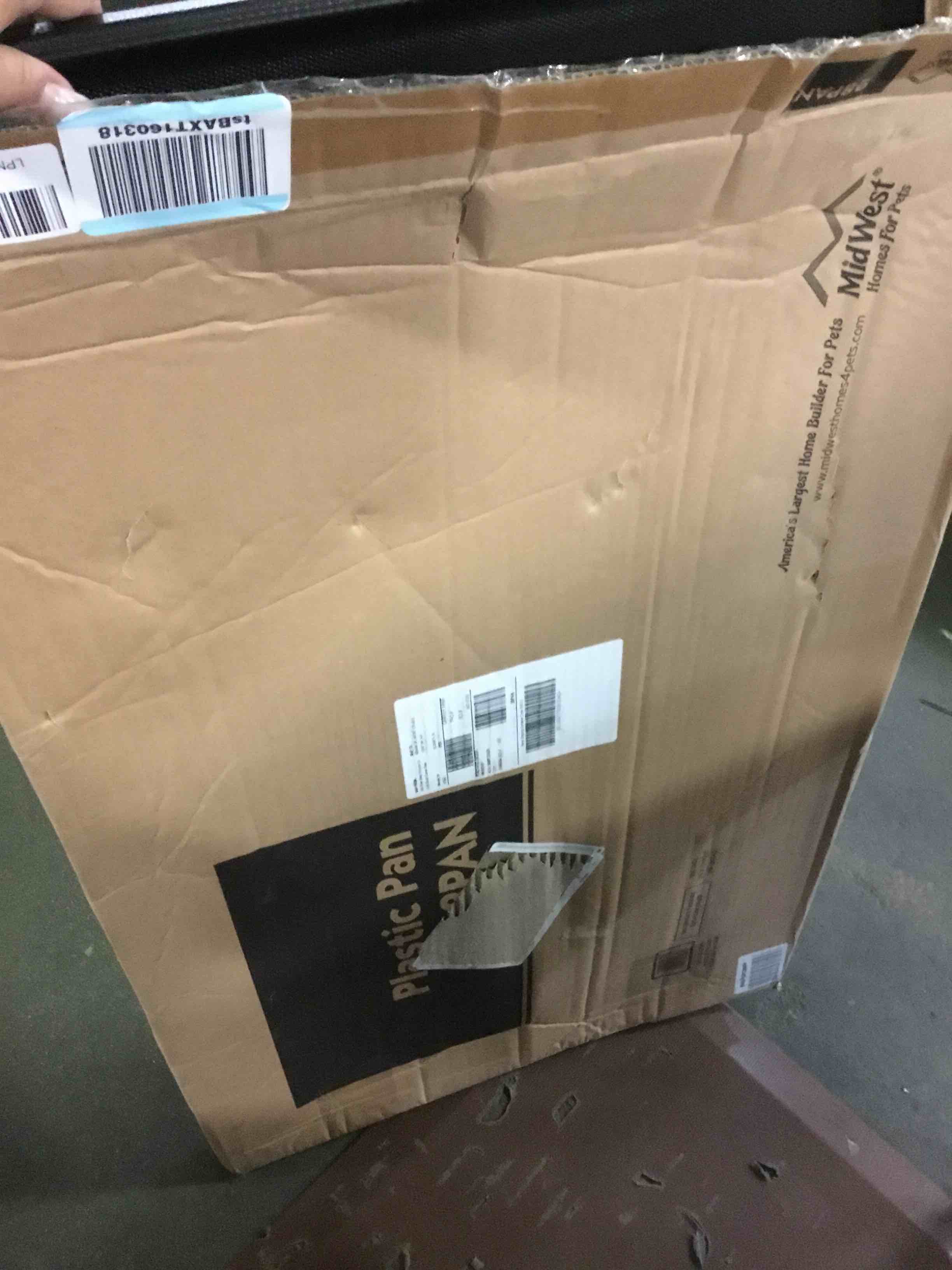 https://s3.amazonaws.com/lotting-images-prod/bidfta/BLU5169097_1692013847297.jpeg