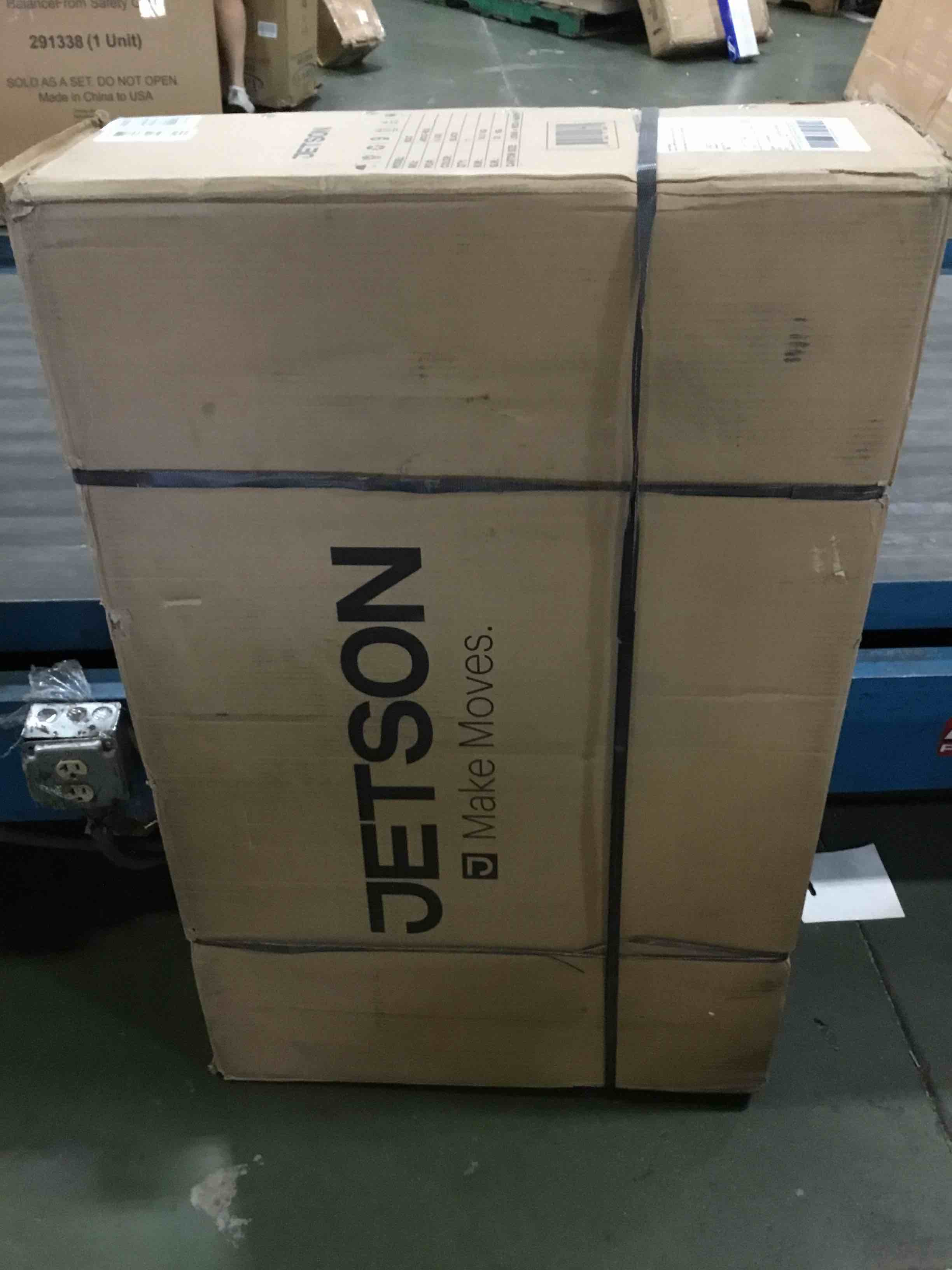 https://s3.amazonaws.com/lotting-images-prod/bidfta/BLU5169370_1692276729672.jpeg