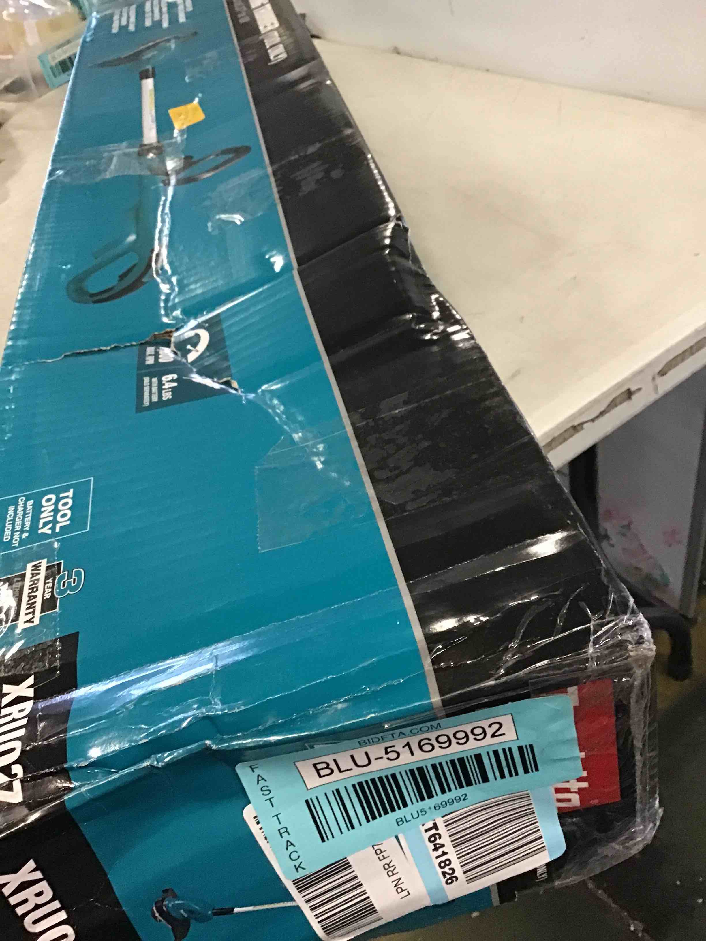 https://s3.amazonaws.com/lotting-images-prod/bidfta/BLU5169992_1691497644223.jpeg
