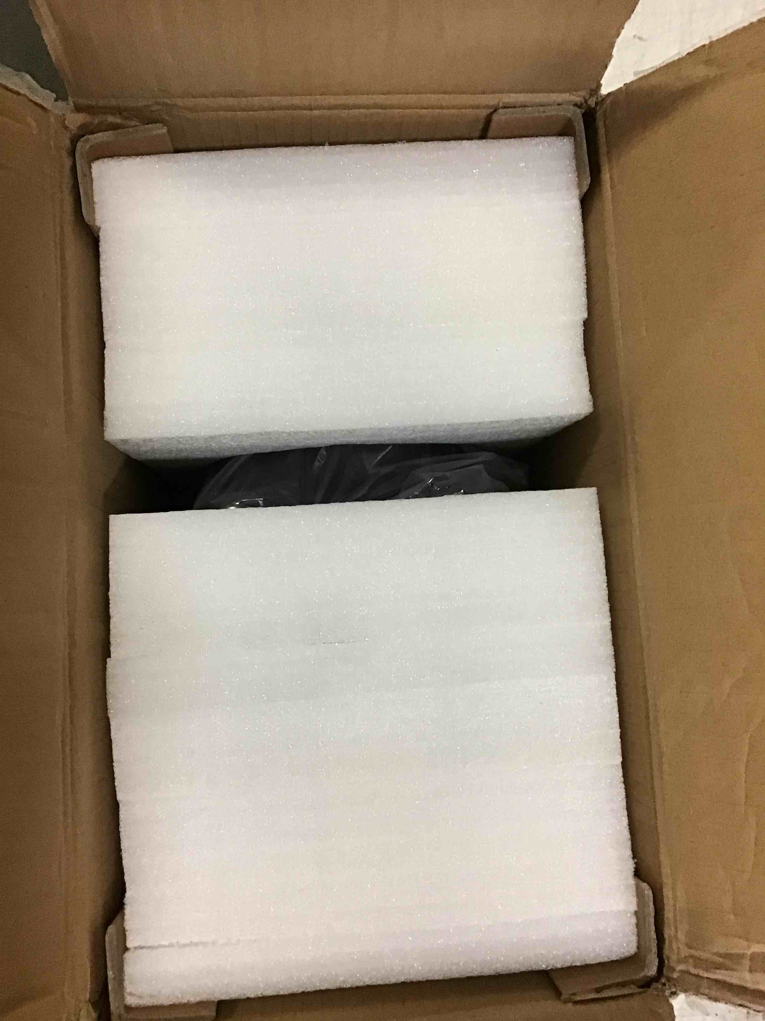 https://s3.amazonaws.com/lotting-images-prod/bidfta/BLU5171138_1691682717078.jpeg