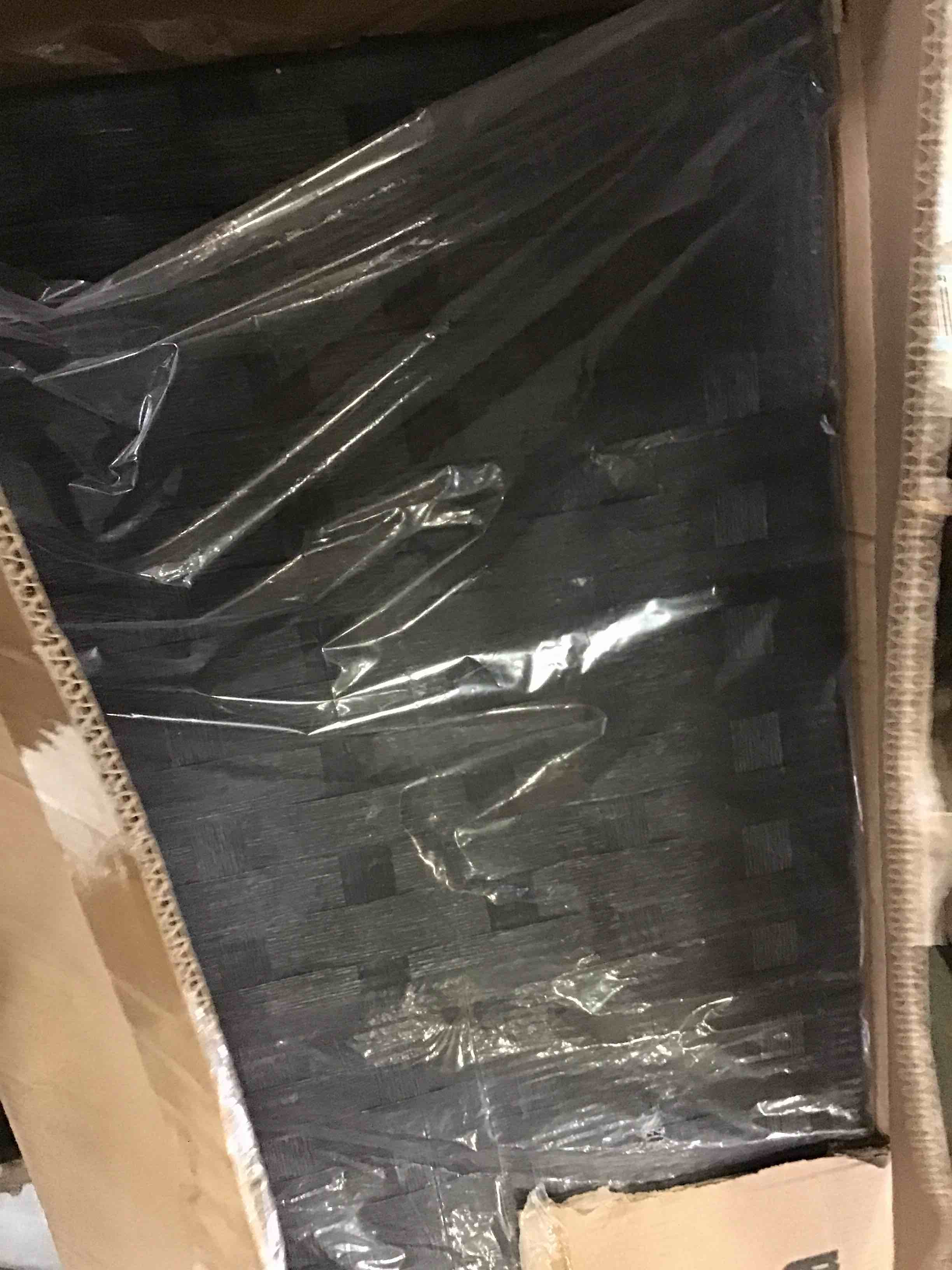 https://s3.amazonaws.com/lotting-images-prod/bidfta/BLU5171835_1692372711766.jpeg